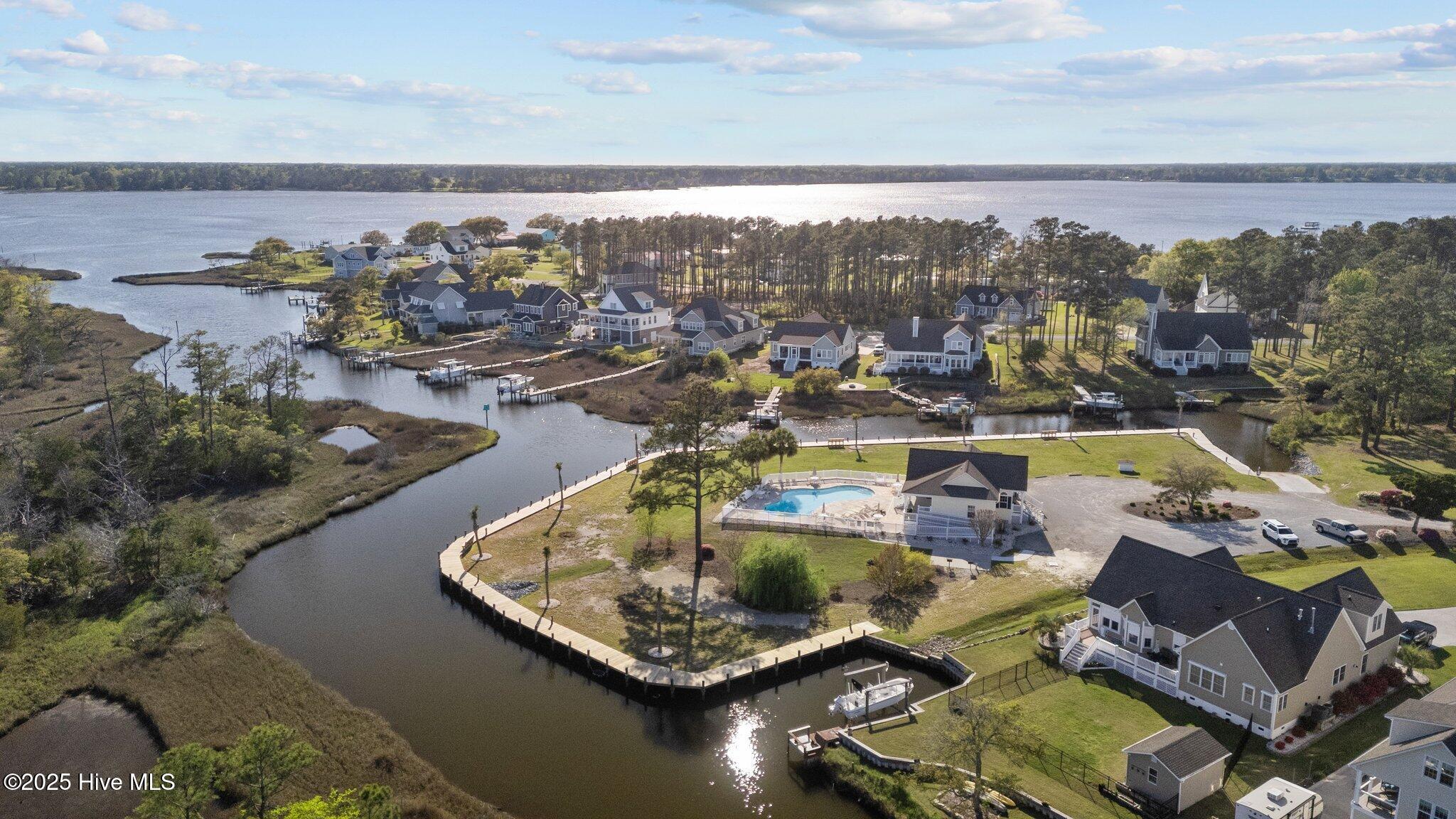 125 White Heron Lane Property Photo 21