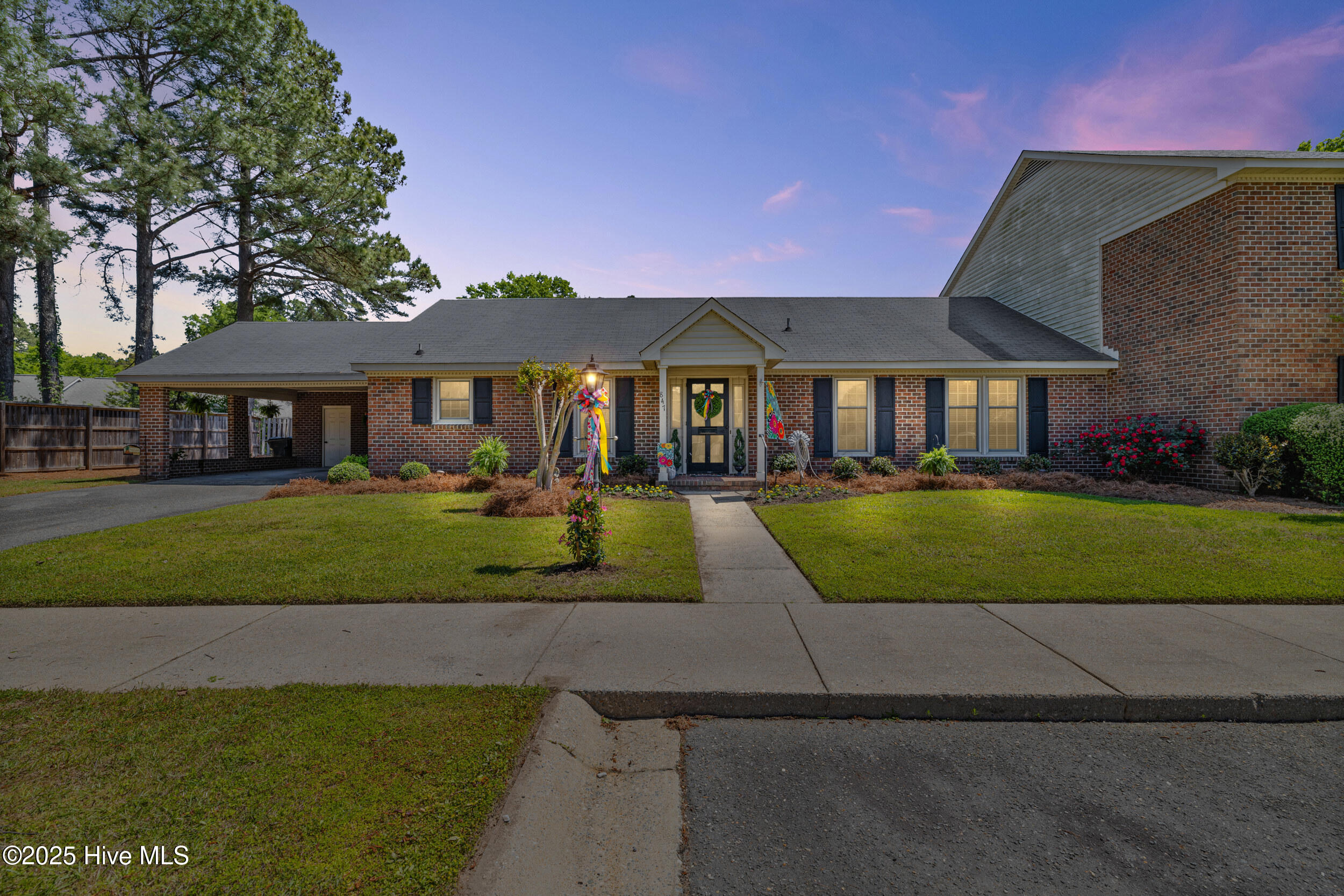 847 Westminster Lane Property Photo
