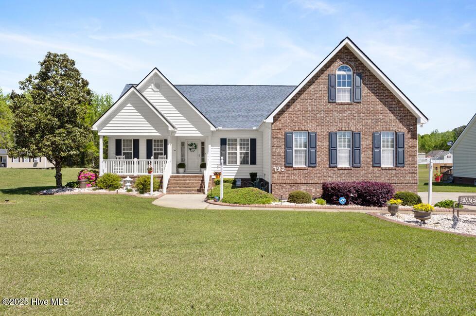 192 Ash Lily Court Property Photo