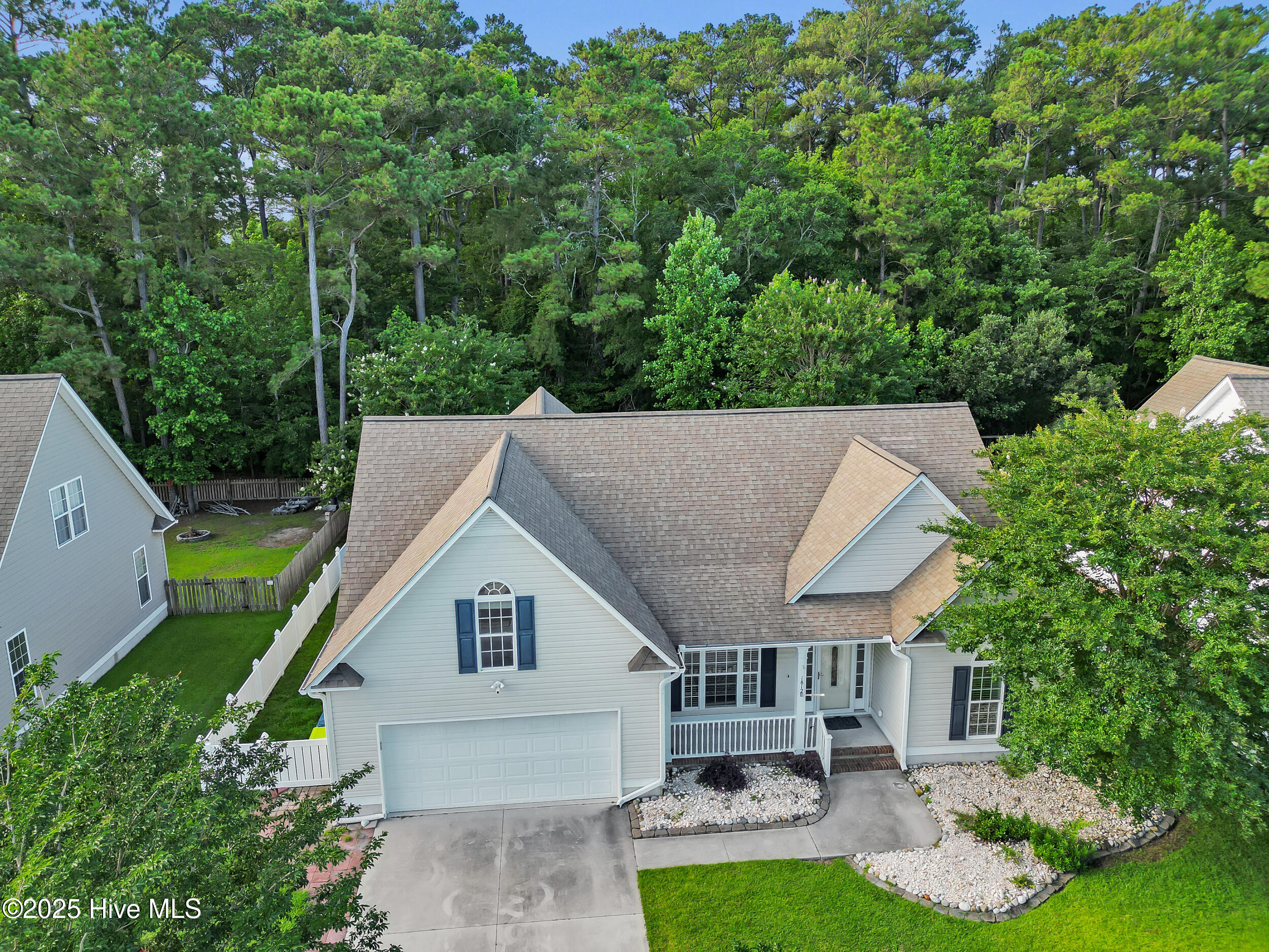 1812 Widgeon Drive Property Photo 1