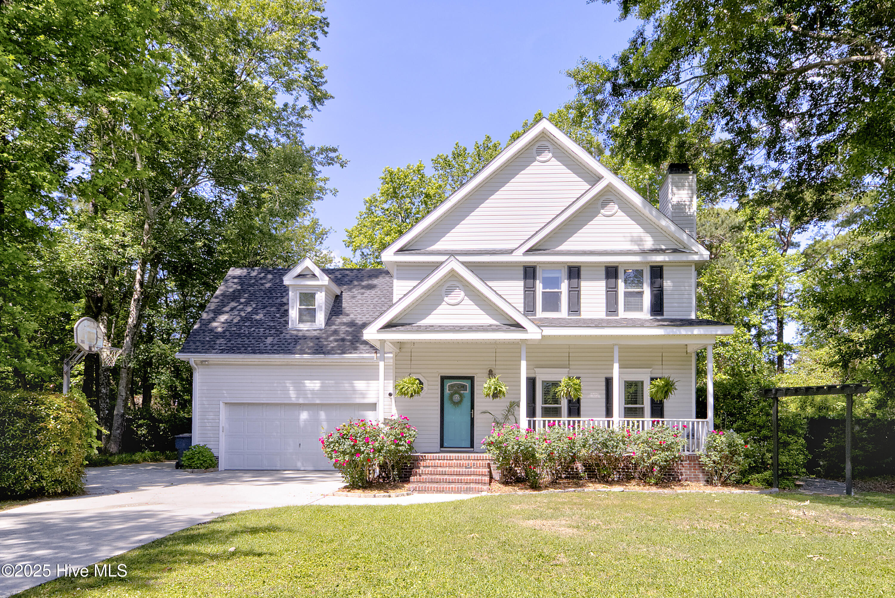 220 Derry Court Property Photo