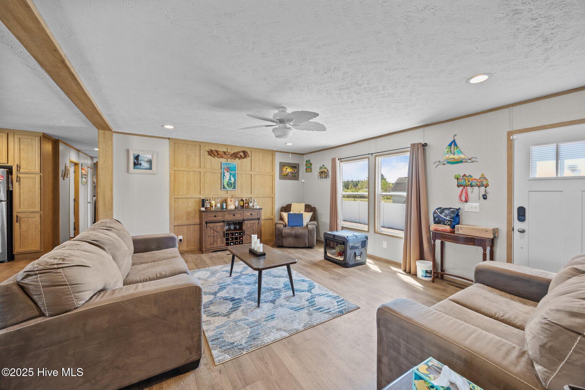 512 Evins Lane Property Photo 4