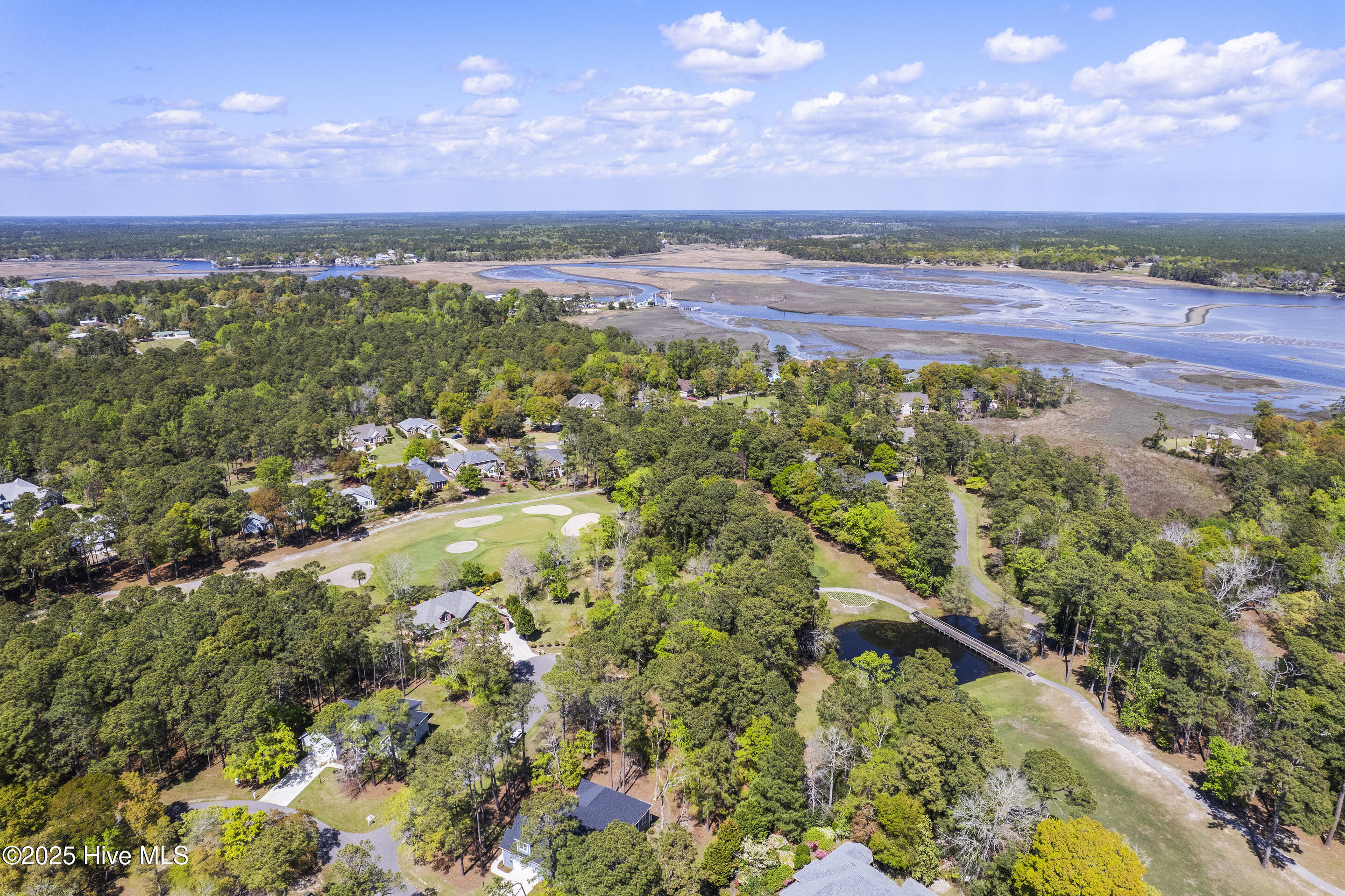 141 Eagle Court Property Photo 4