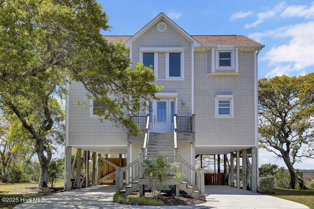 105 Twilight Court Property Photo