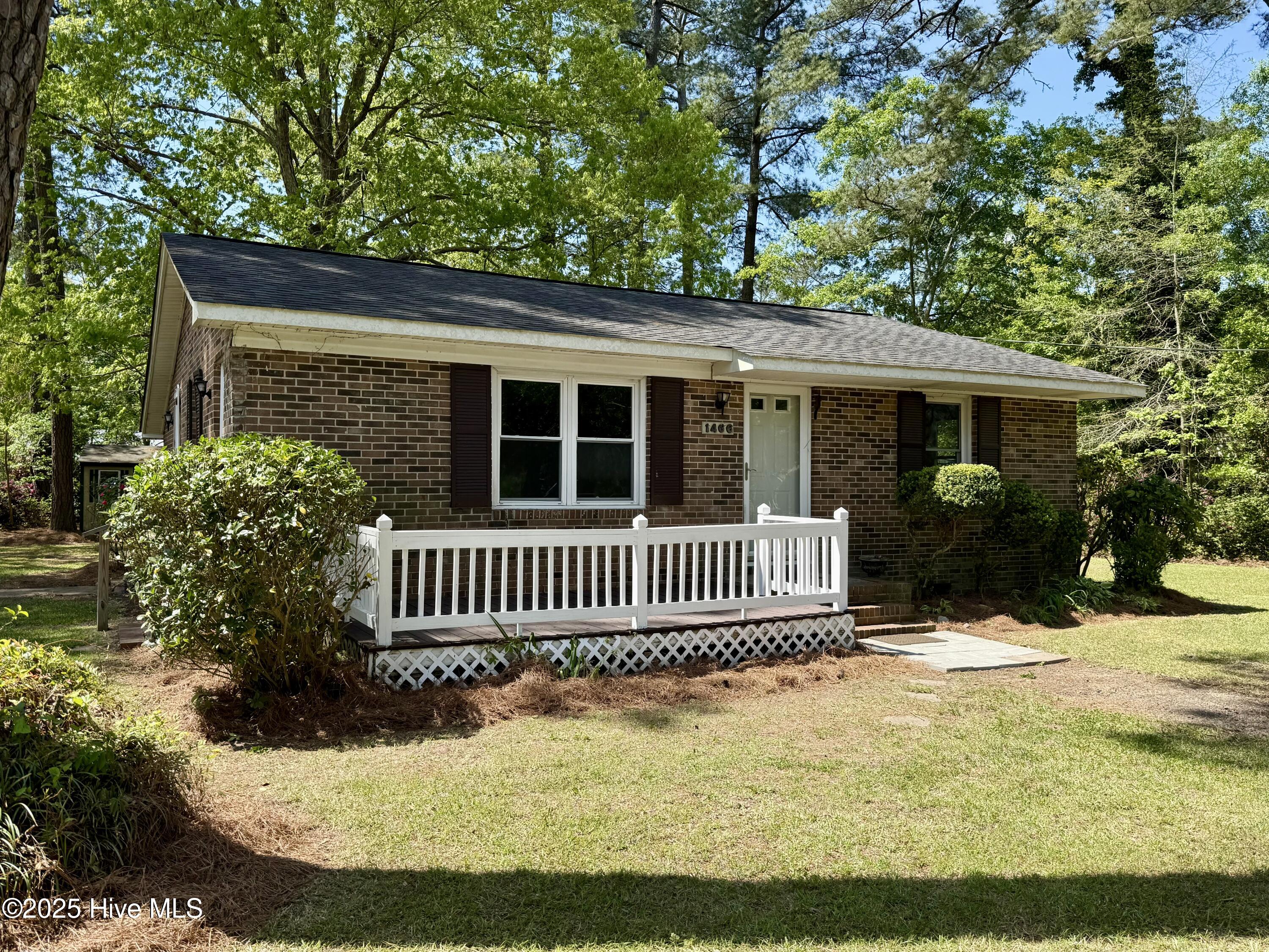1466 Maurice Brown Road Property Photo 1