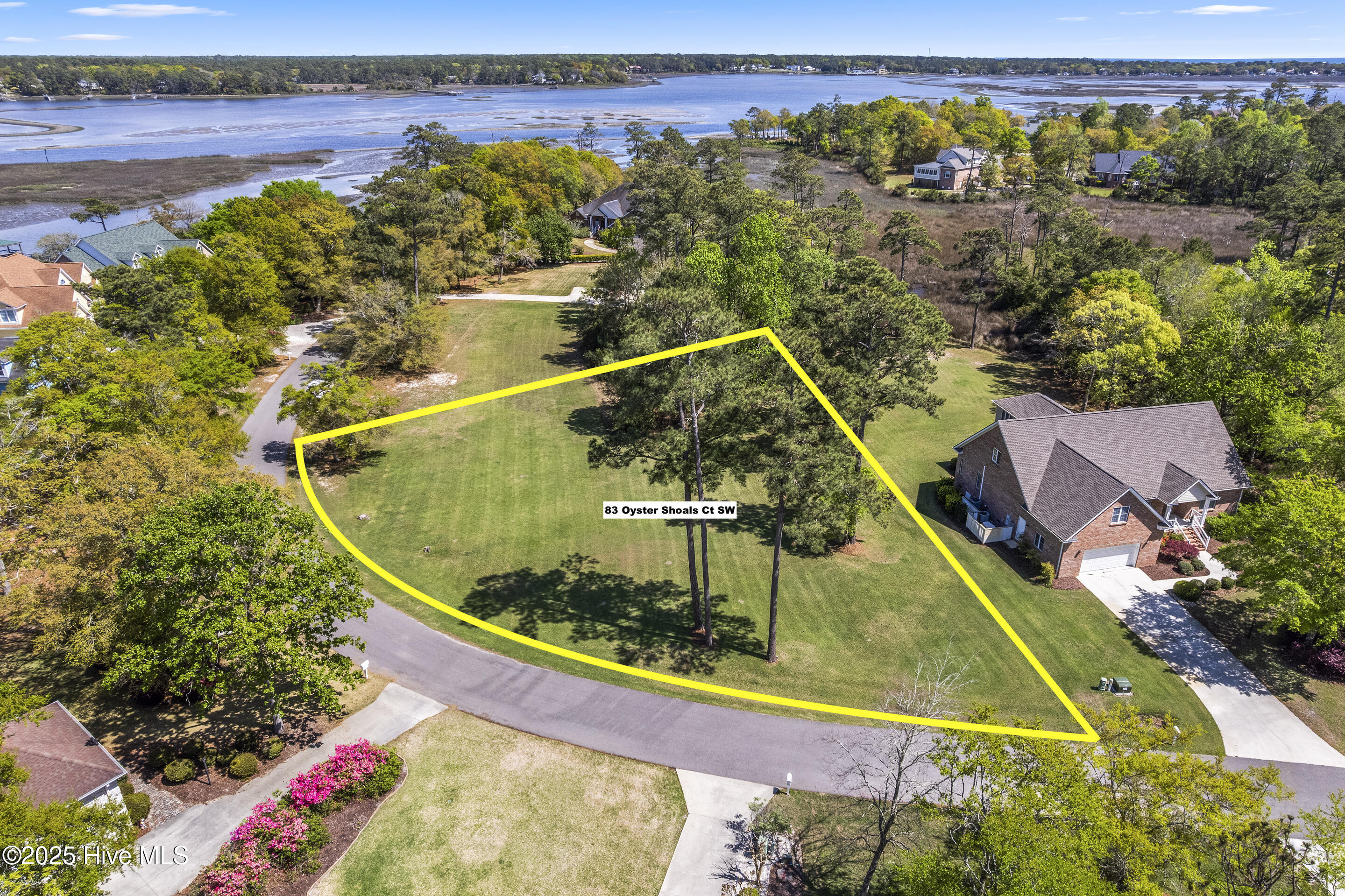 83 Oyster Shoals Court Property Photo 13