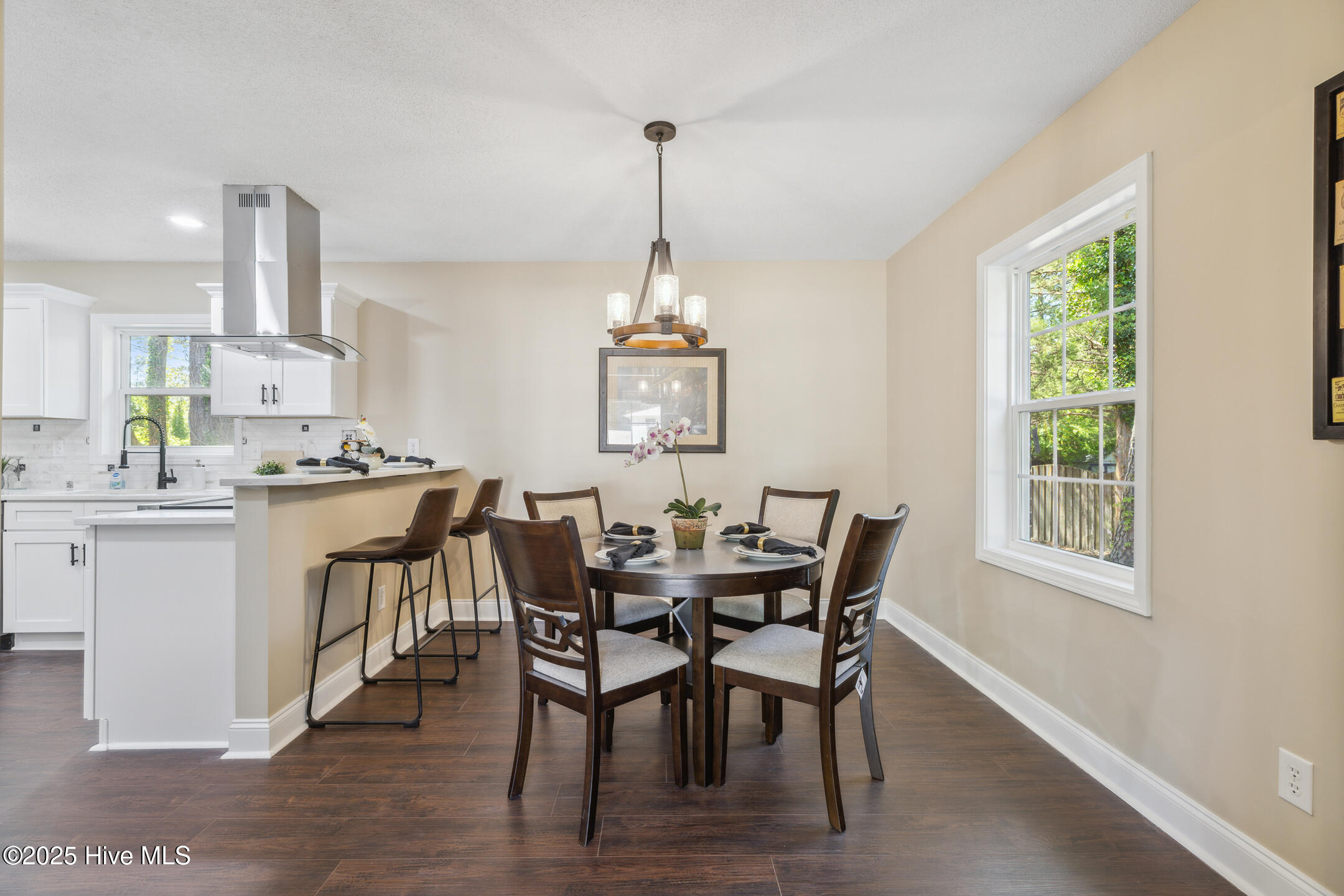 209 W Blackbeard Road Property Photo 24