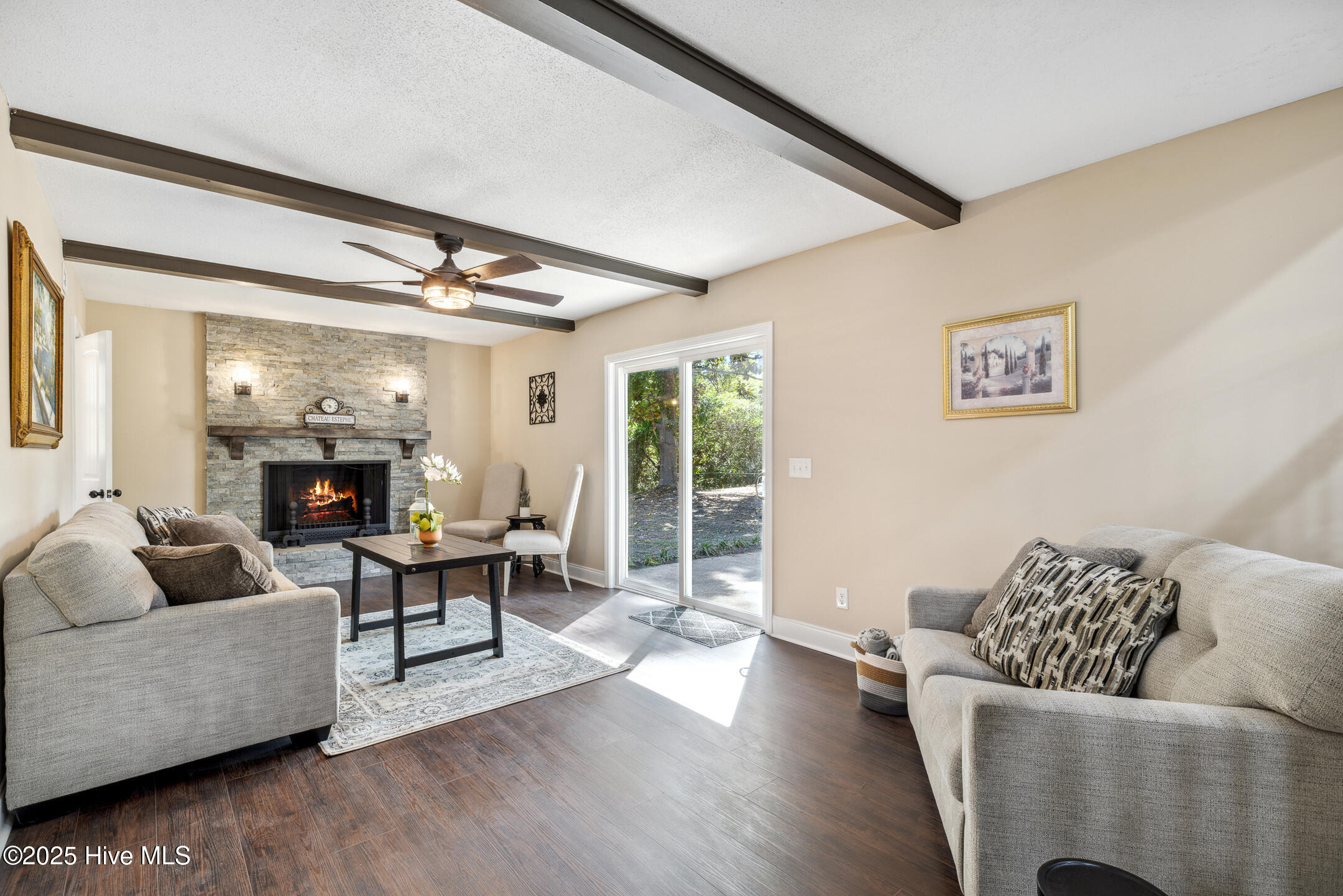 209 W Blackbeard Road Property Photo 30