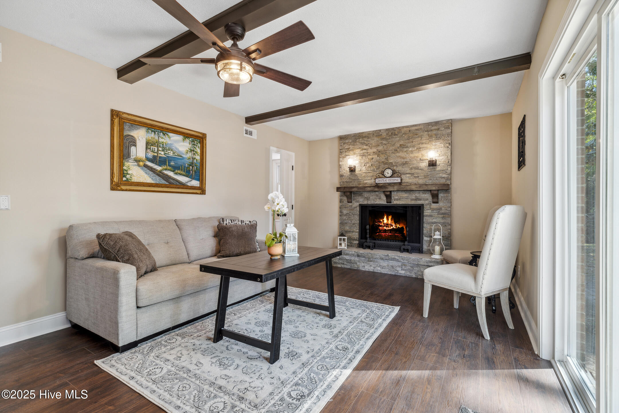 209 W Blackbeard Road Property Photo 32