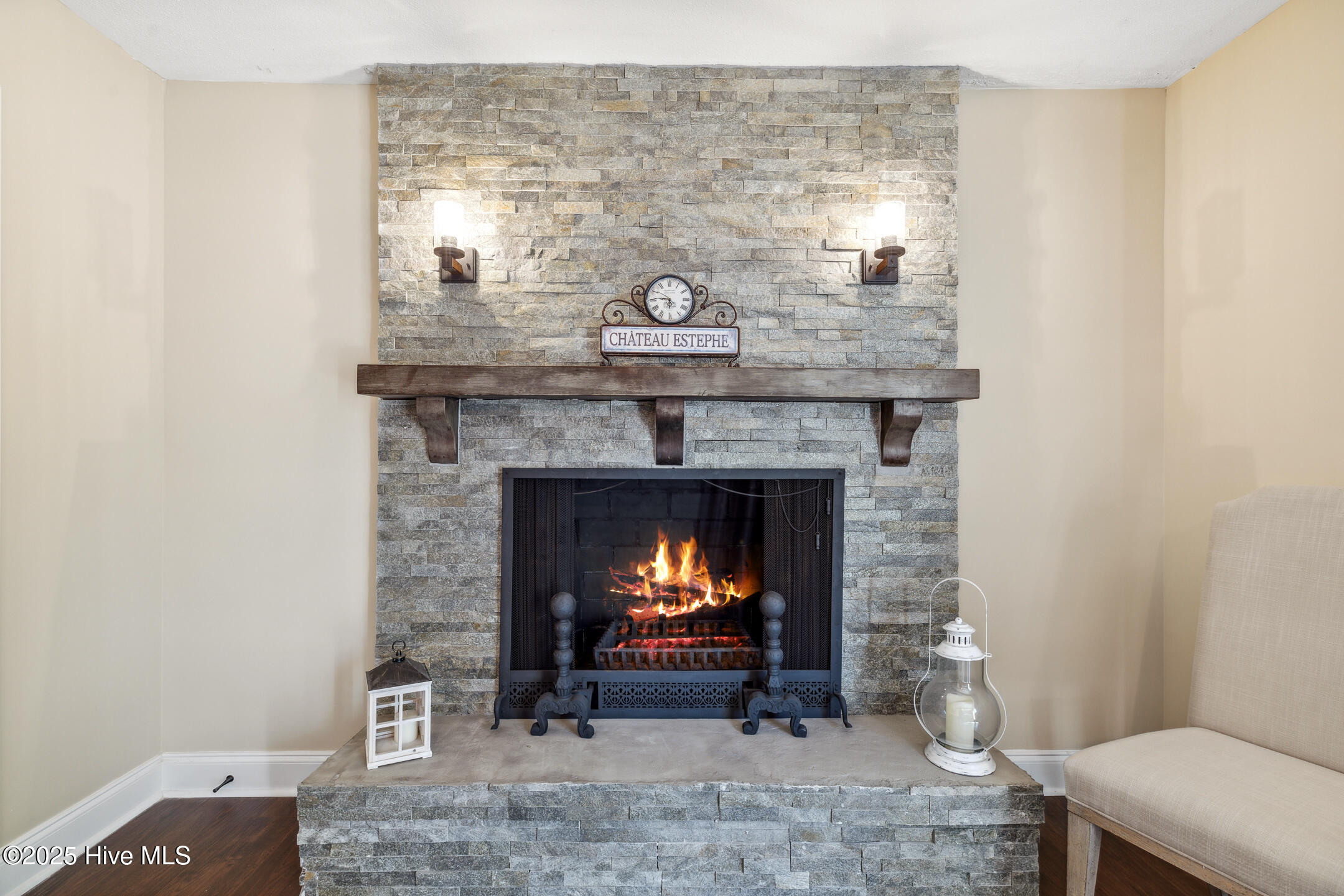 209 W Blackbeard Road Property Photo 35