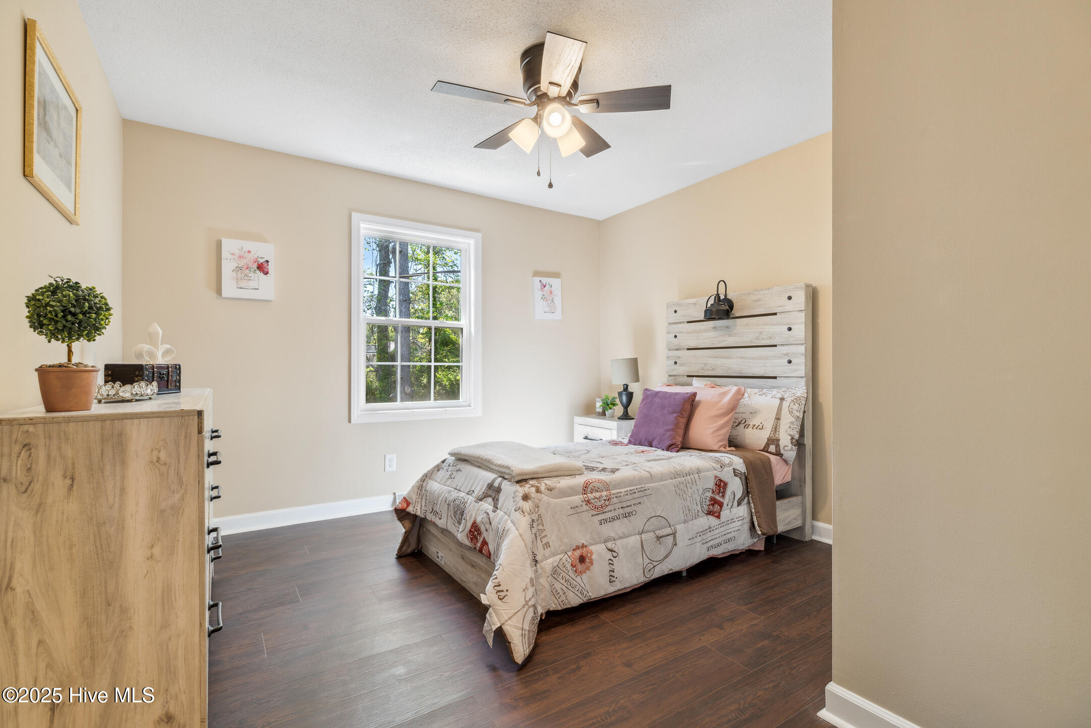 209 W Blackbeard Road Property Photo 41