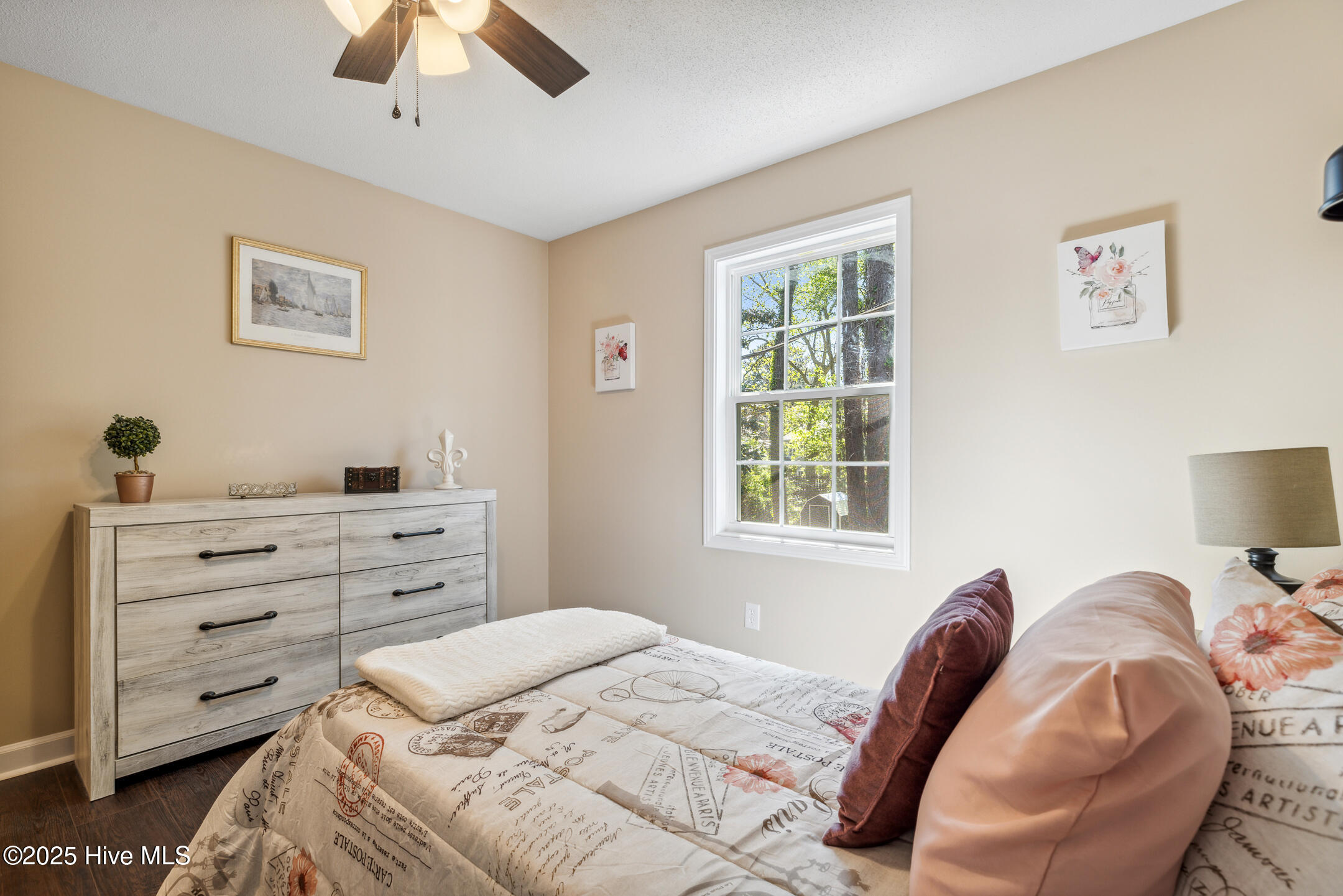 209 W Blackbeard Road Property Photo 42
