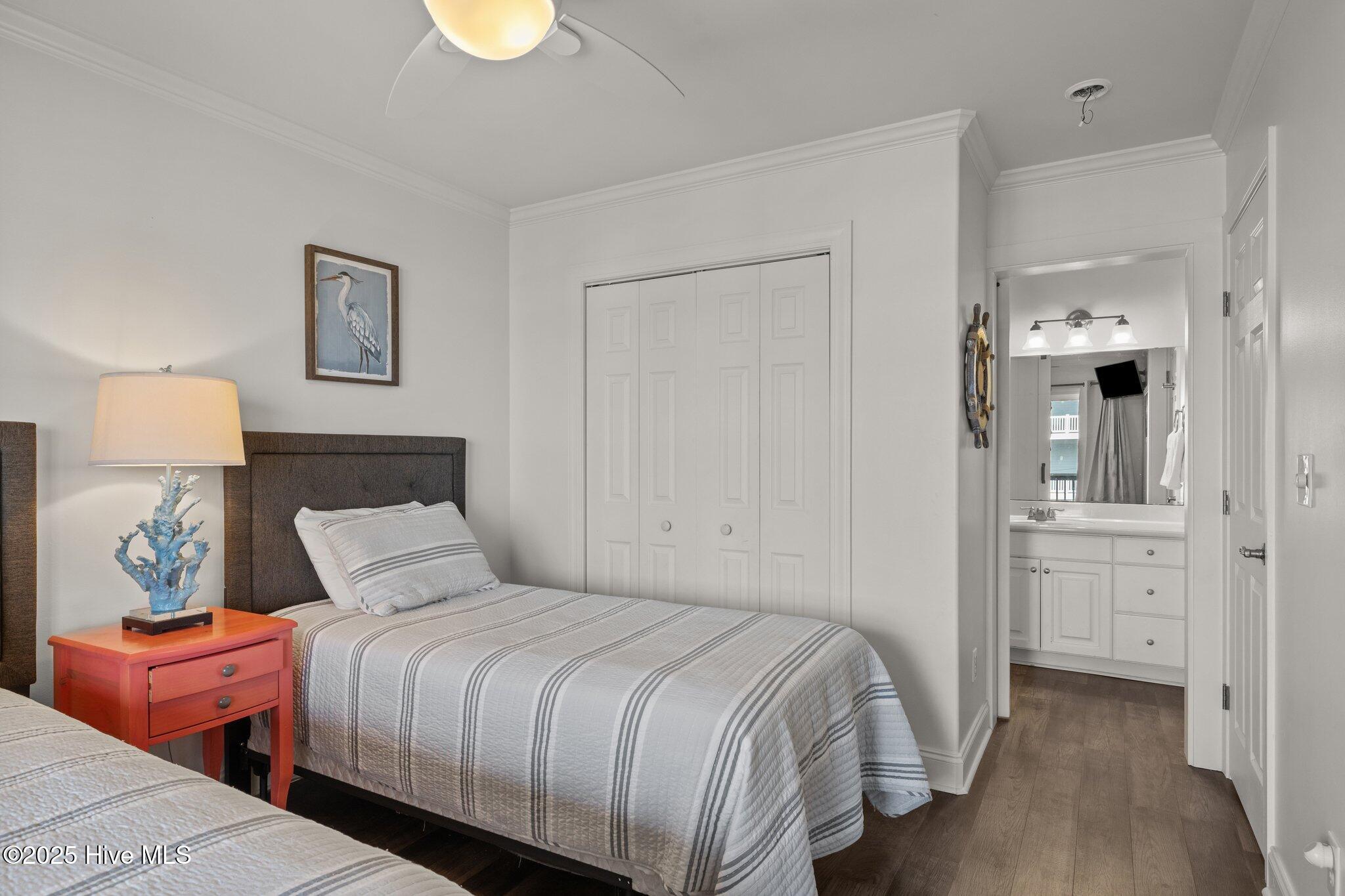 106 Willis Avenue A Property Photo 30