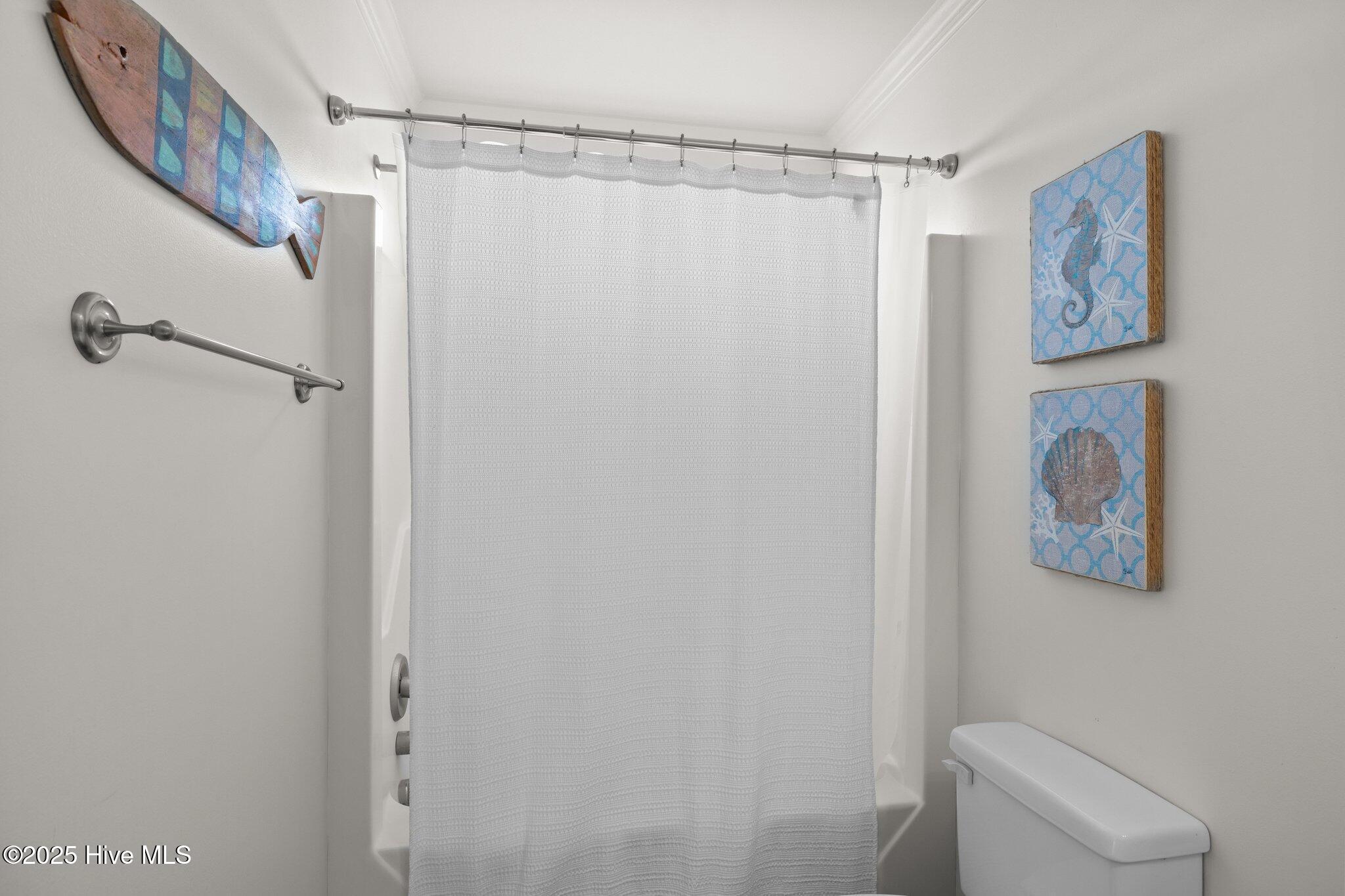 106 Willis Avenue A Property Photo 32