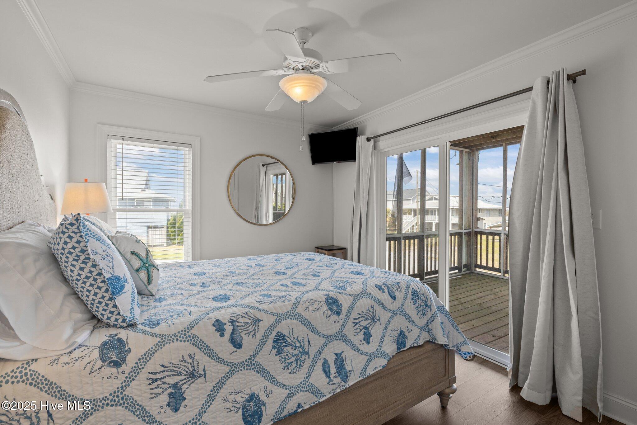 106 Willis Avenue A Property Photo 34