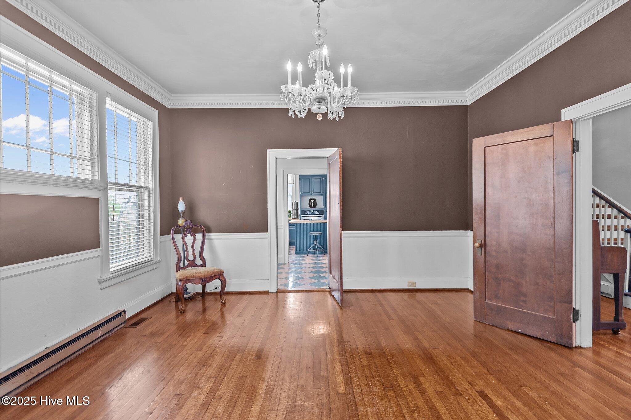 306 N Parker Street Property Photo 14