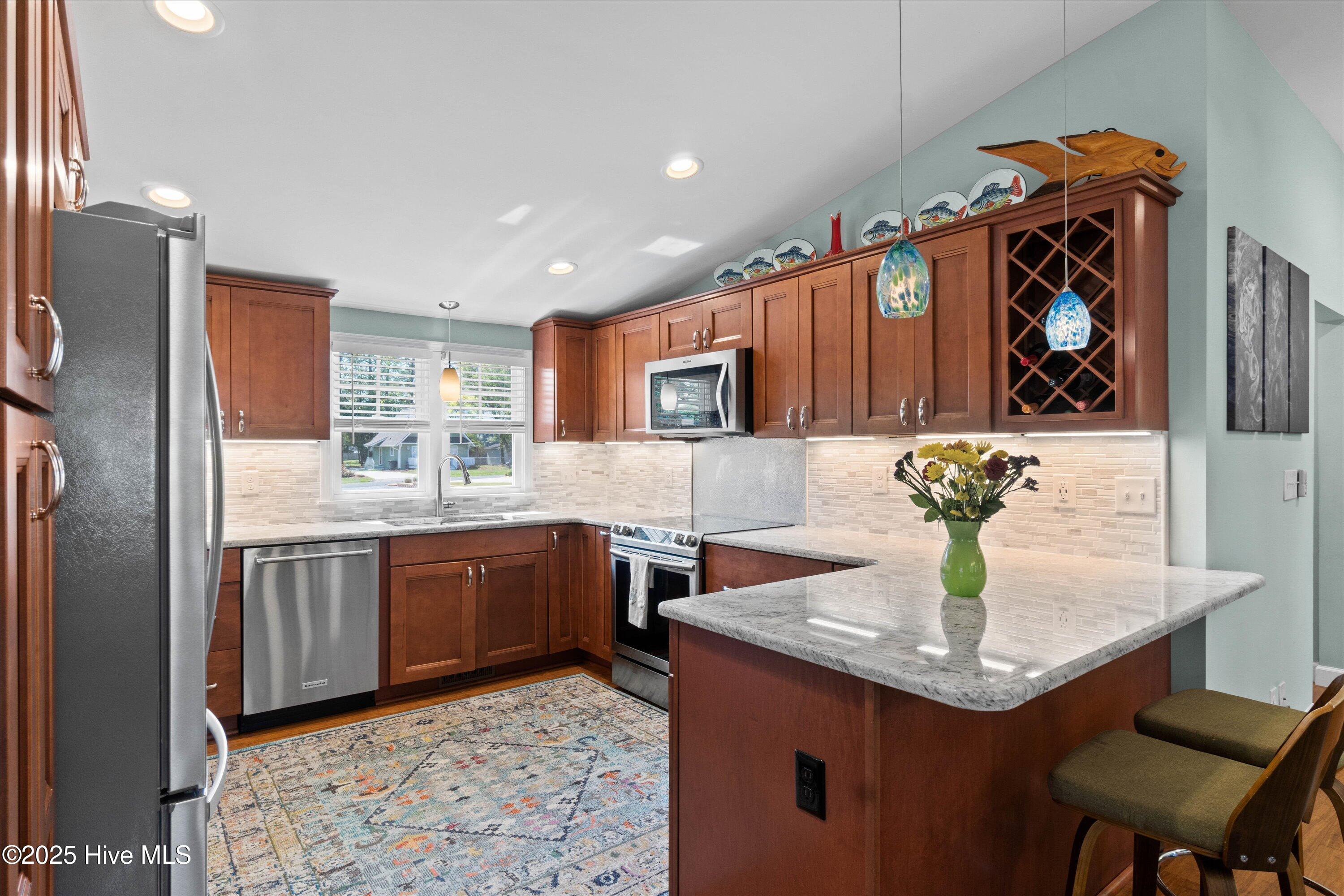 1990 Harbor Drive Property Photo 22