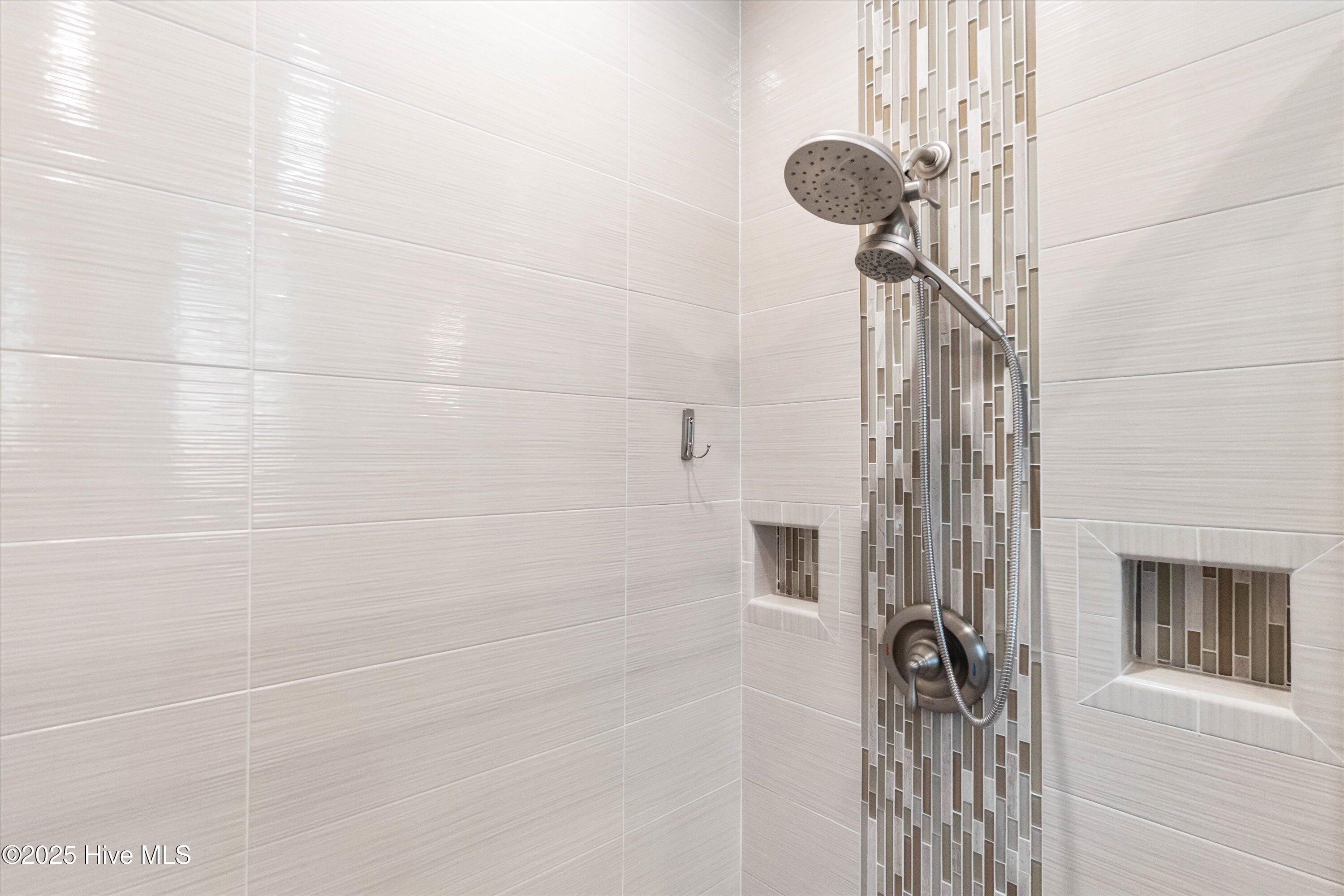 1990 Harbor Drive Property Photo 35