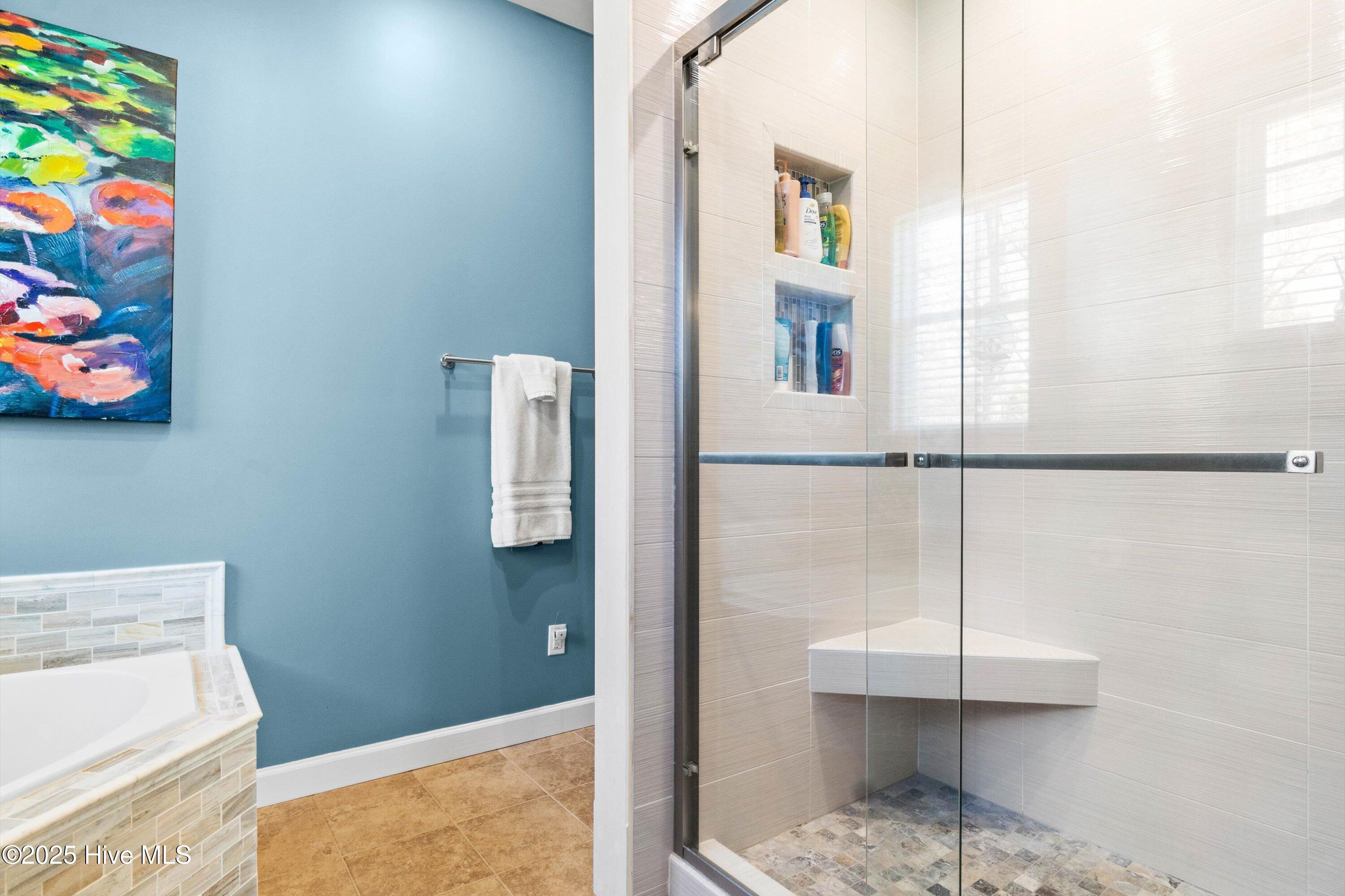 1990 Harbor Drive Property Photo 36