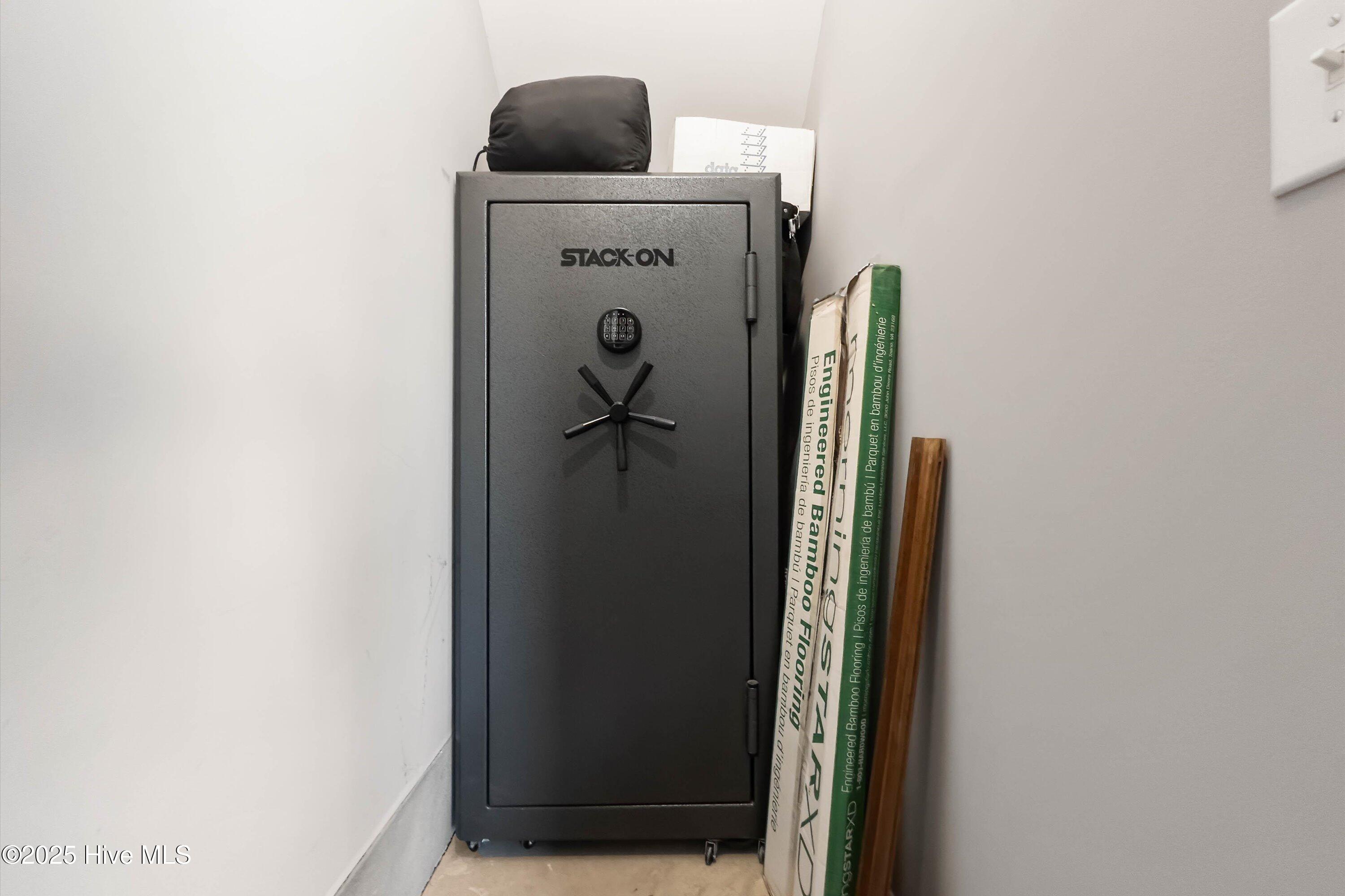 1990 Harbor Drive Property Photo 69