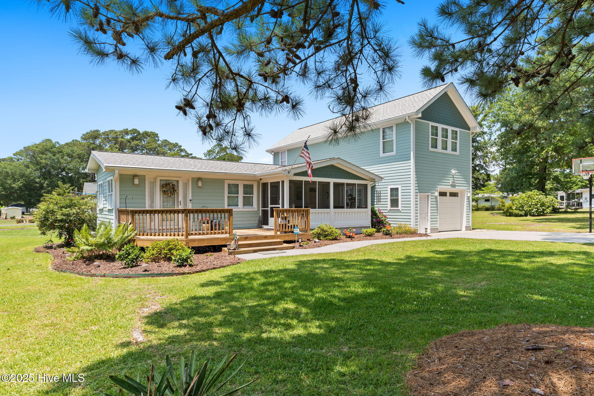 1990 Harbor Drive Property Photo 77