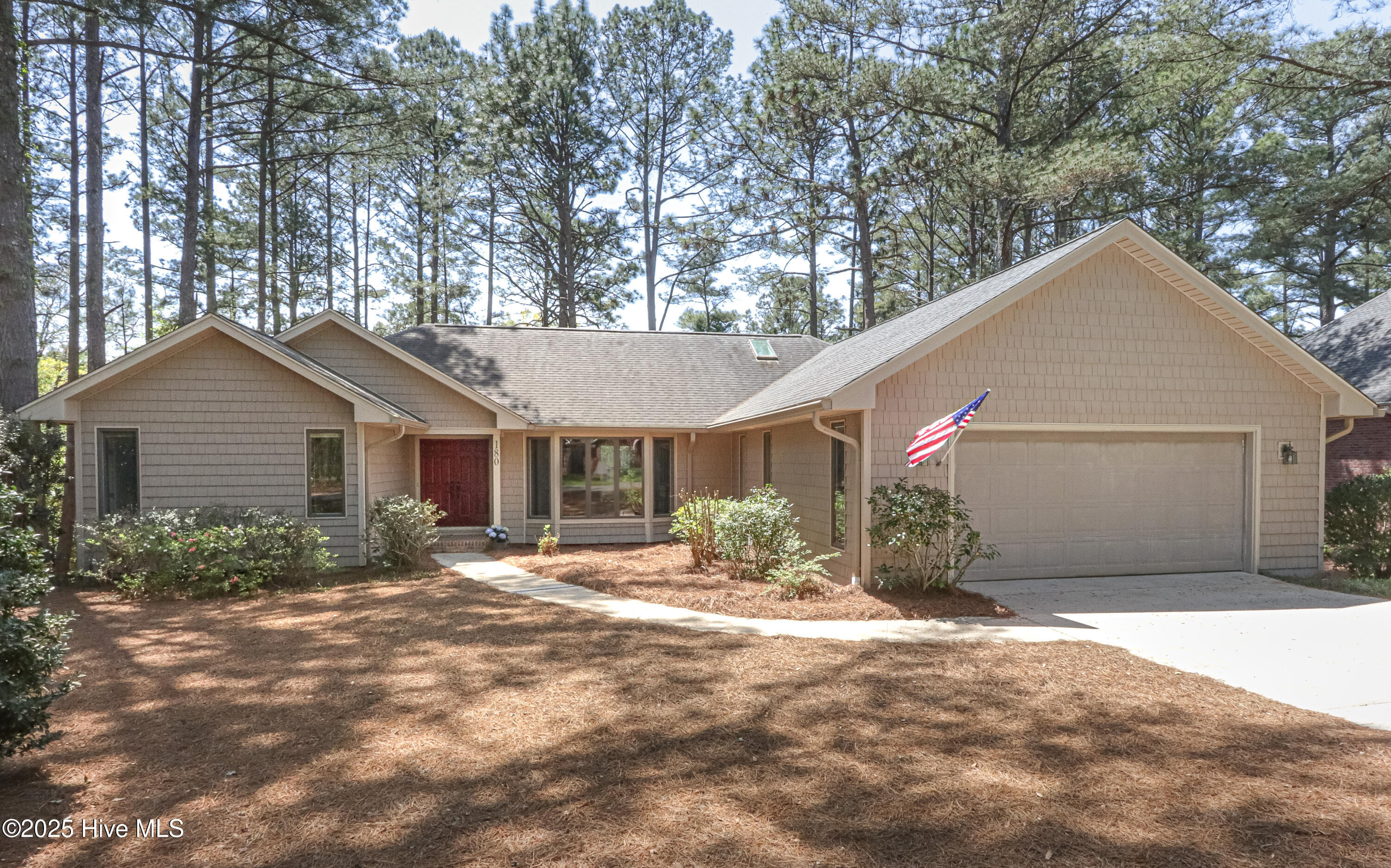 180 Pine Vista Drive Property Photo