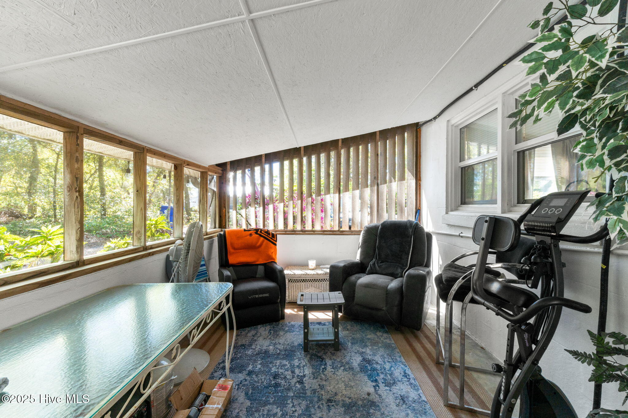 306 Ne 55th Street Property Photo 10