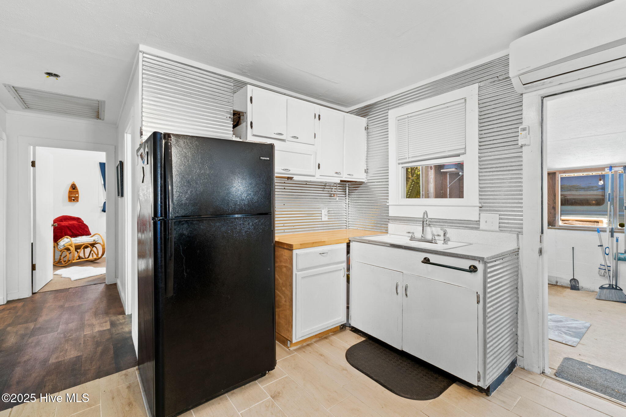306 Ne 55th Street Property Photo 12