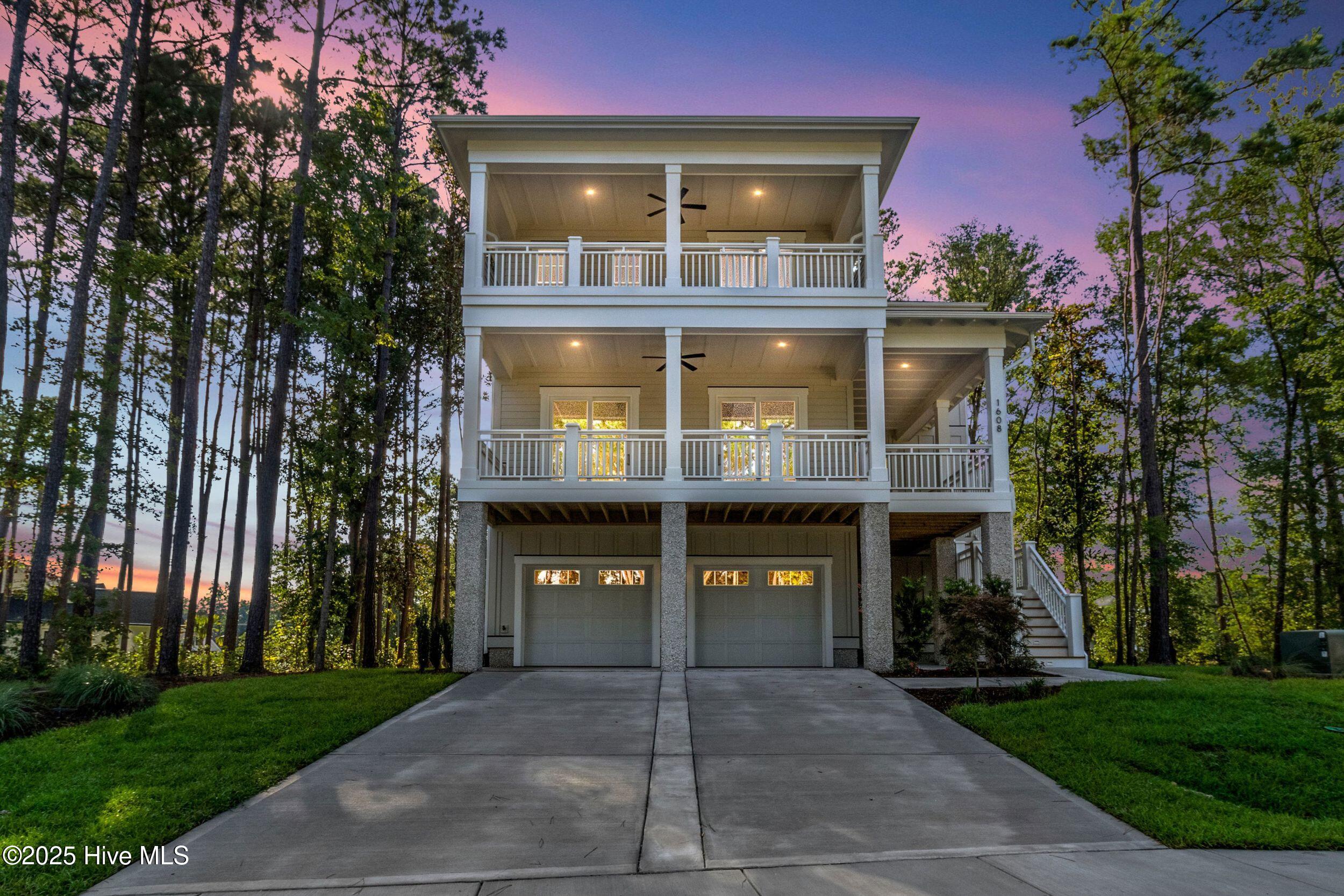 1608 Riverview Terrace Property Photo 1