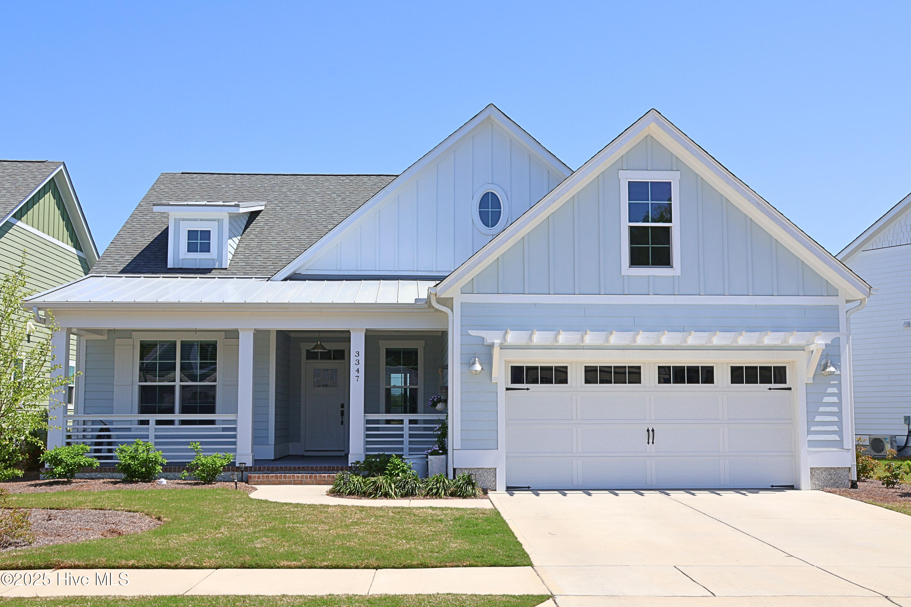 3347 Island Lakes Drive Property Photo