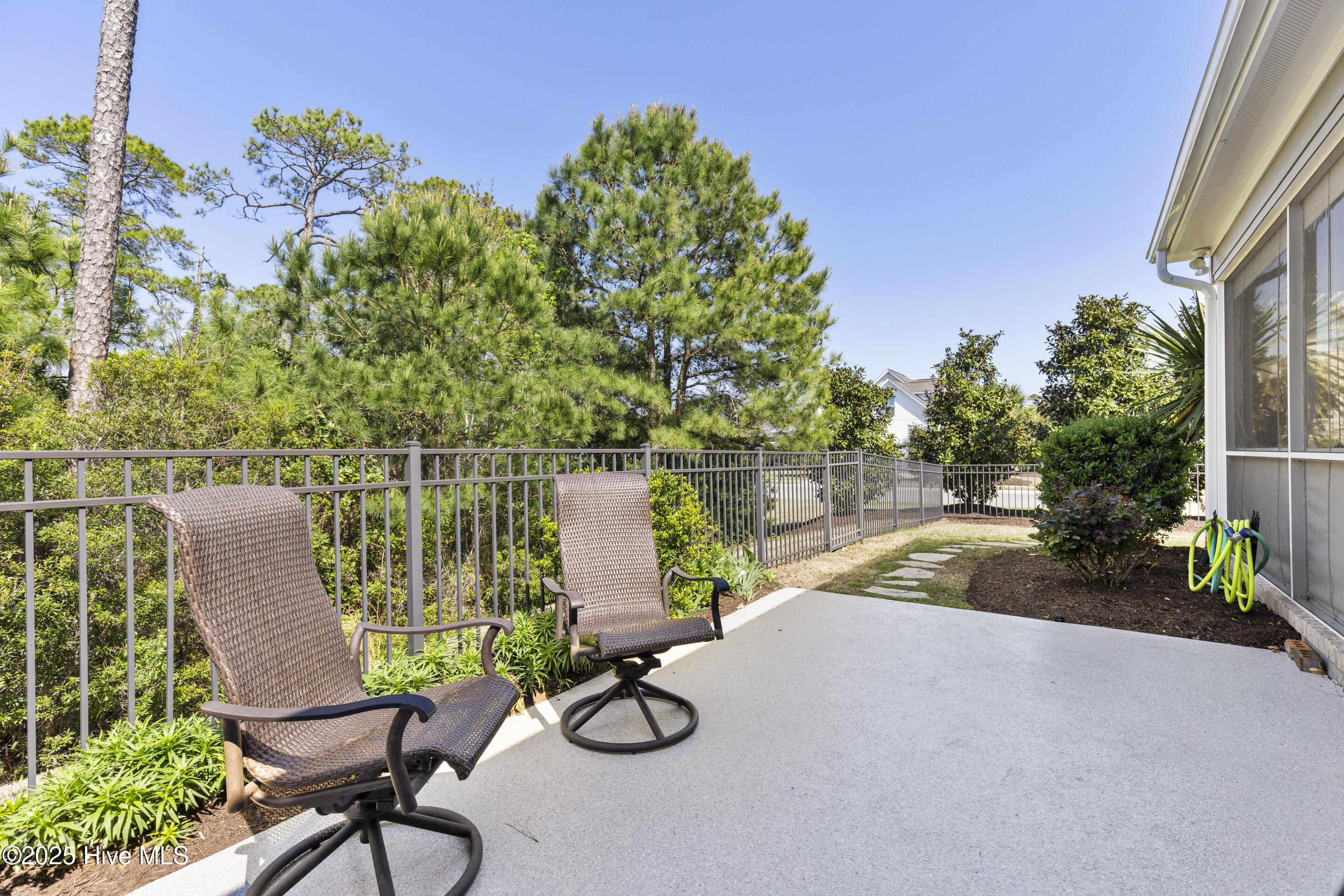 1443 Ellsworth Drive Property Photo 39