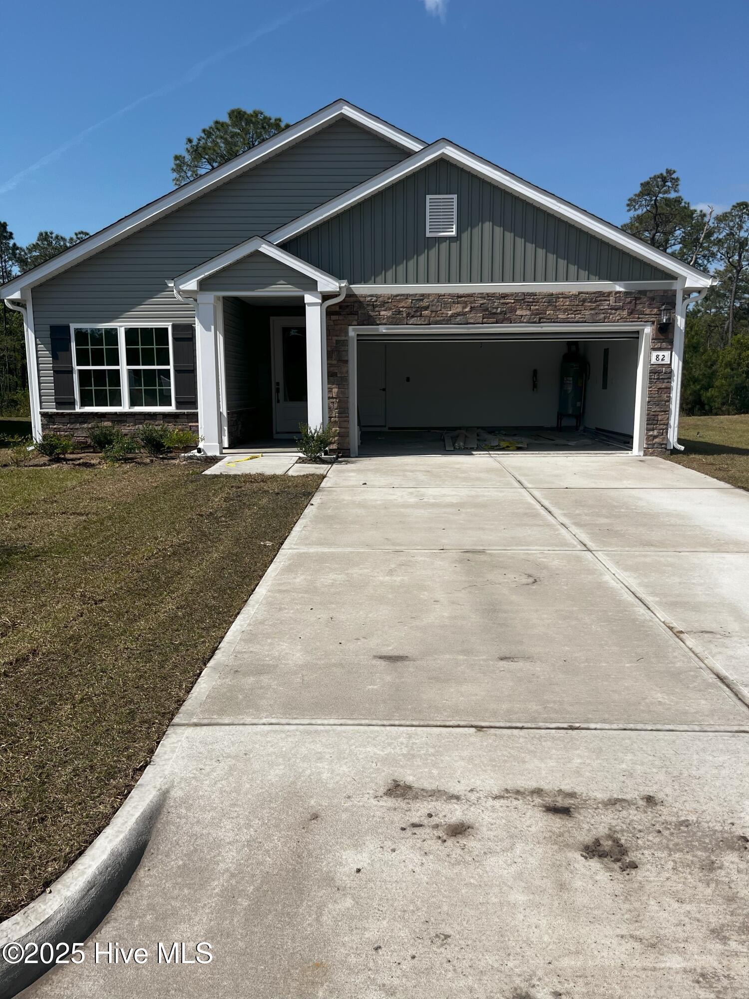 82 S Umbrella Palm Drive Property Photo