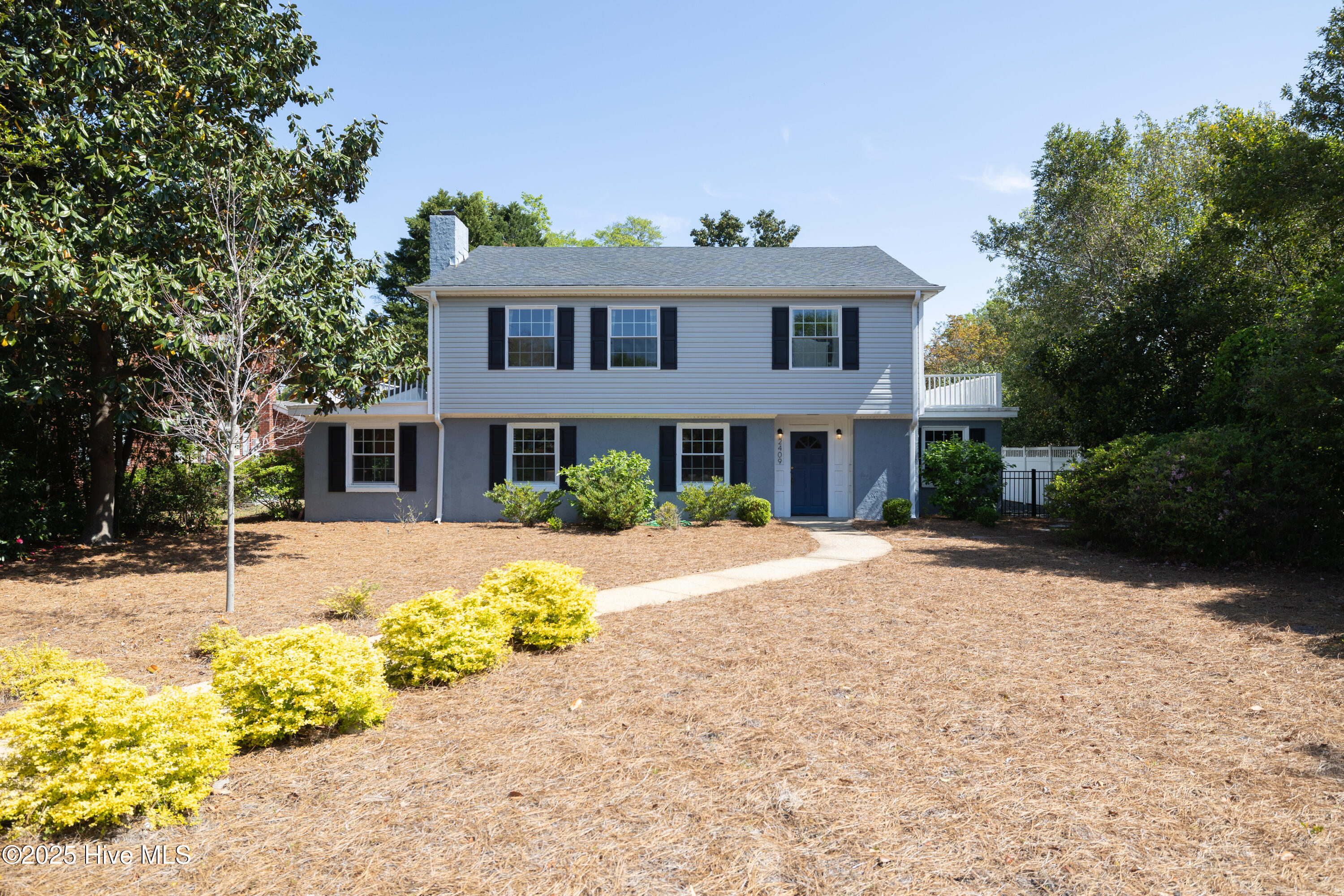 2409 Oleander Drive Property Photo