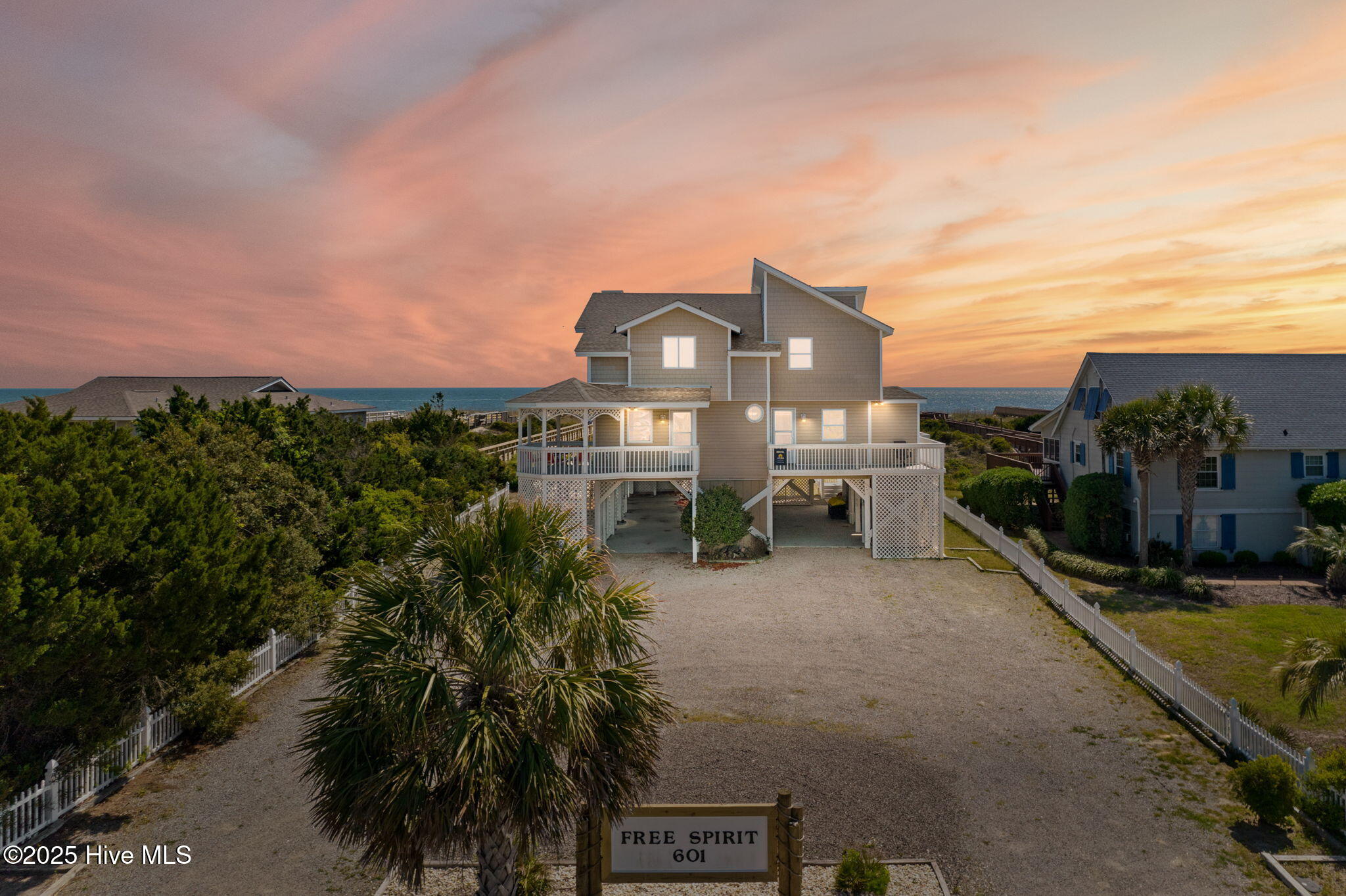 601 Caswell Beach Road Property Photo 2