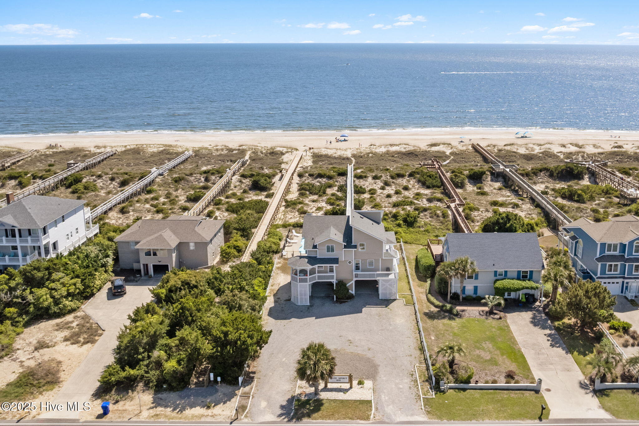 601 Caswell Beach Road Property Photo 7