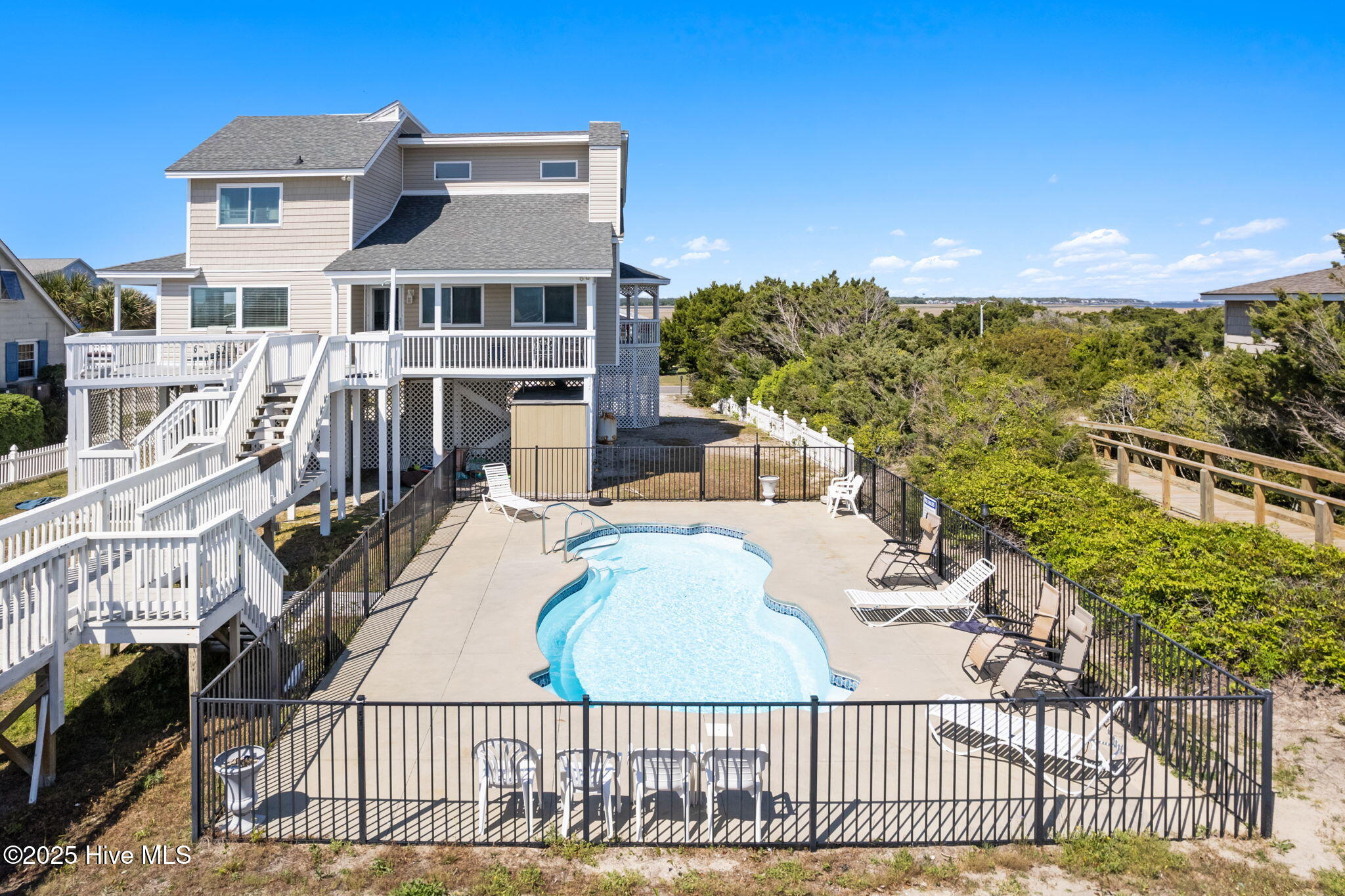 601 Caswell Beach Road Property Photo 13
