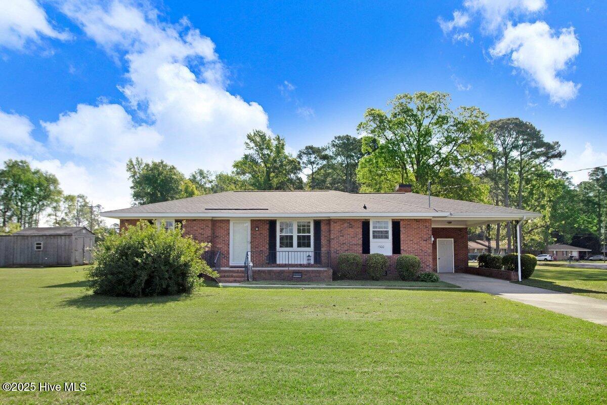 1300 Patetown Road Property Photo