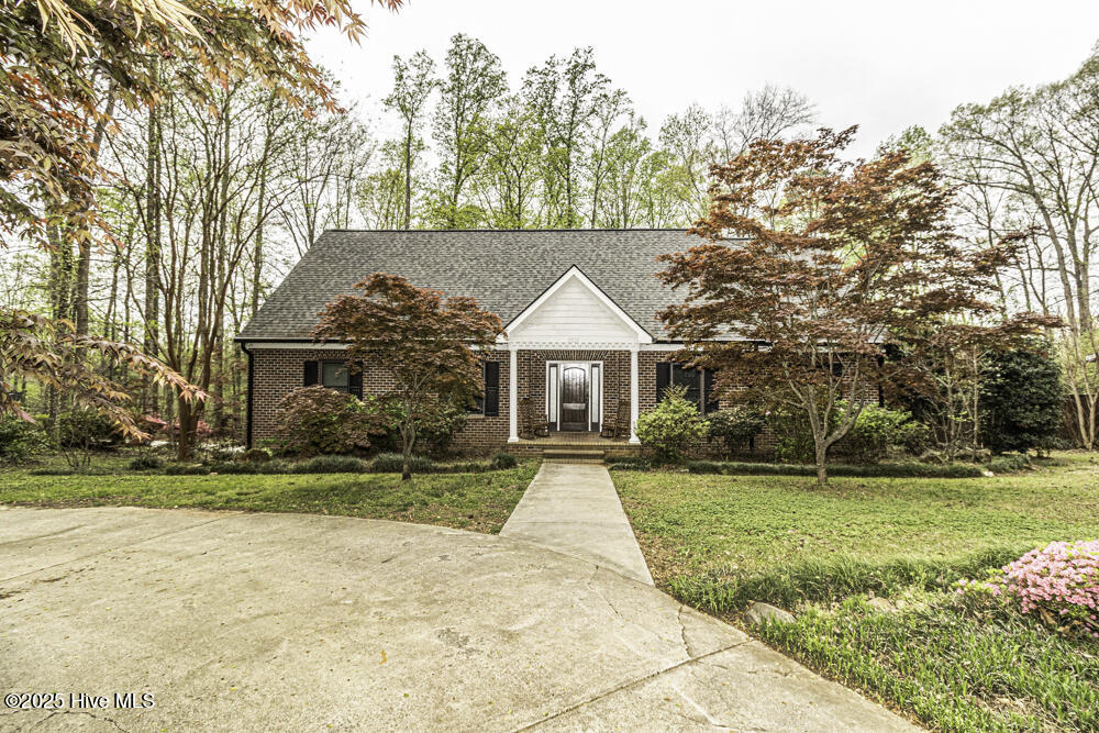 2305 Creekridge Drive Property Photo