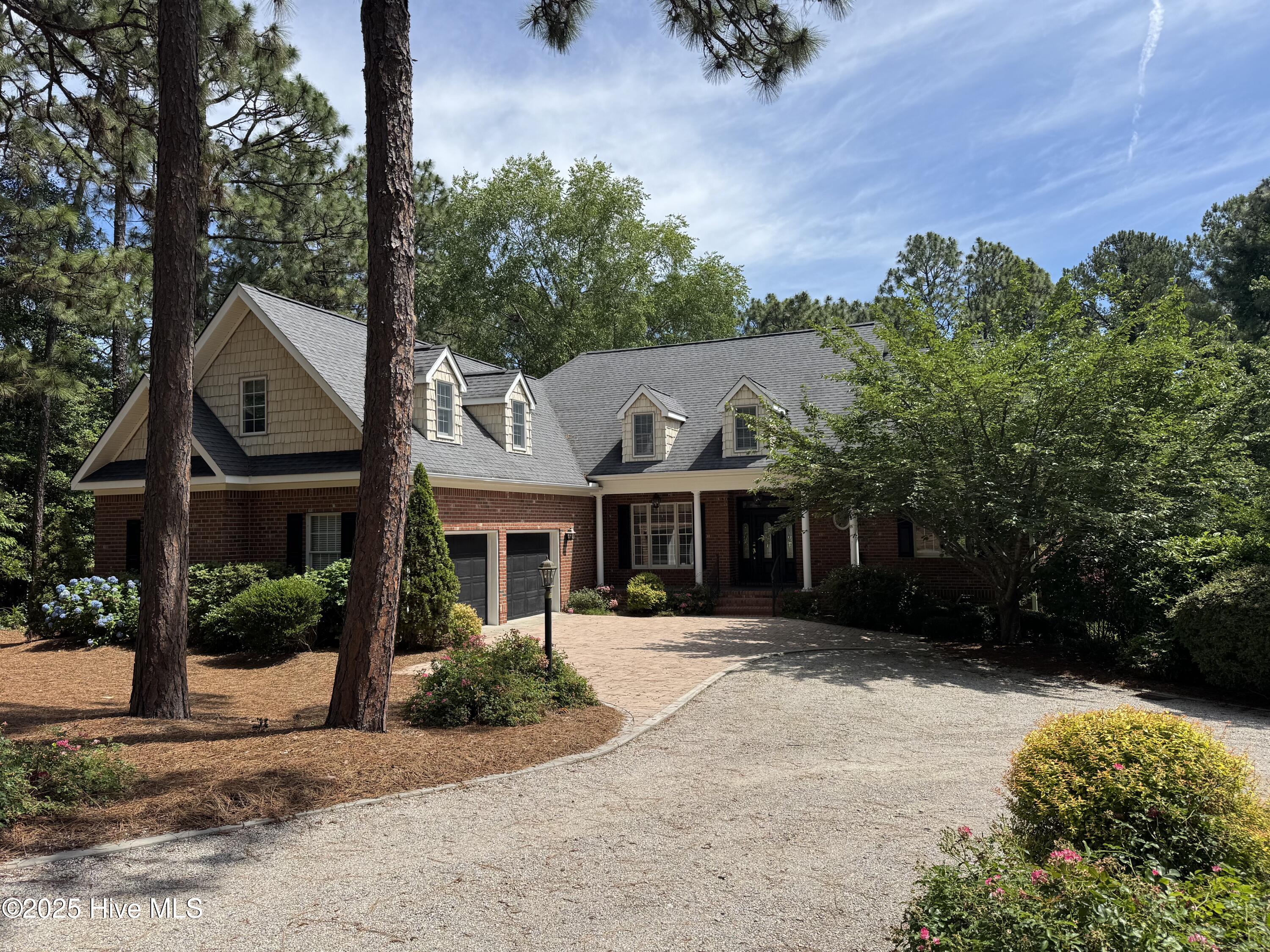 345 Newton Drive Property Photo 1