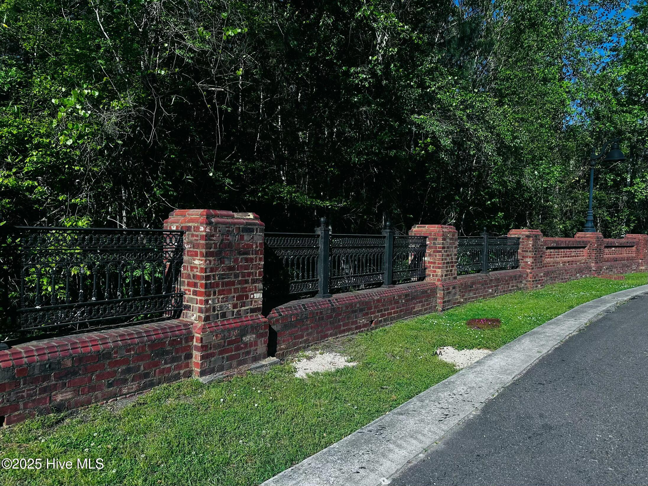 3088 Brackenbury Street Property Photo 12