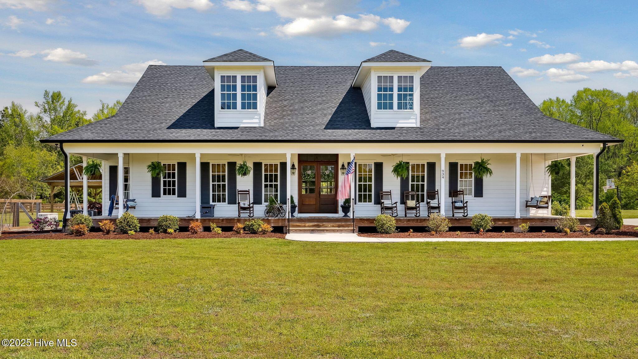 28394 Real Estate Listings Main Image