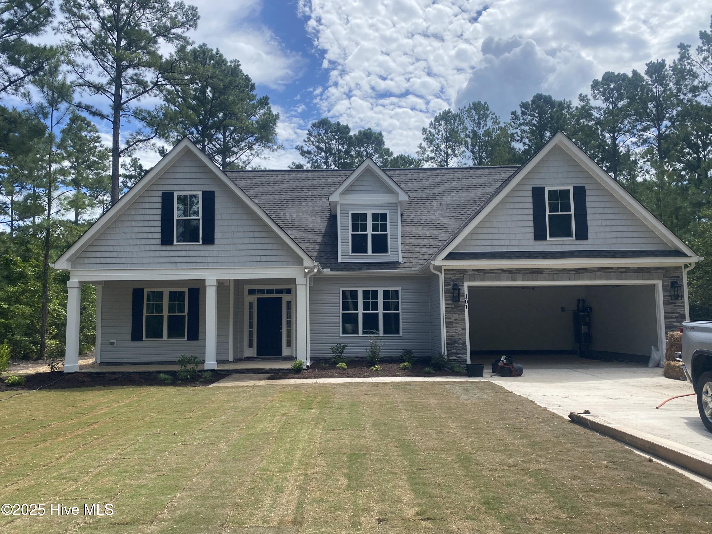 122 Lowery Lane Property Photo