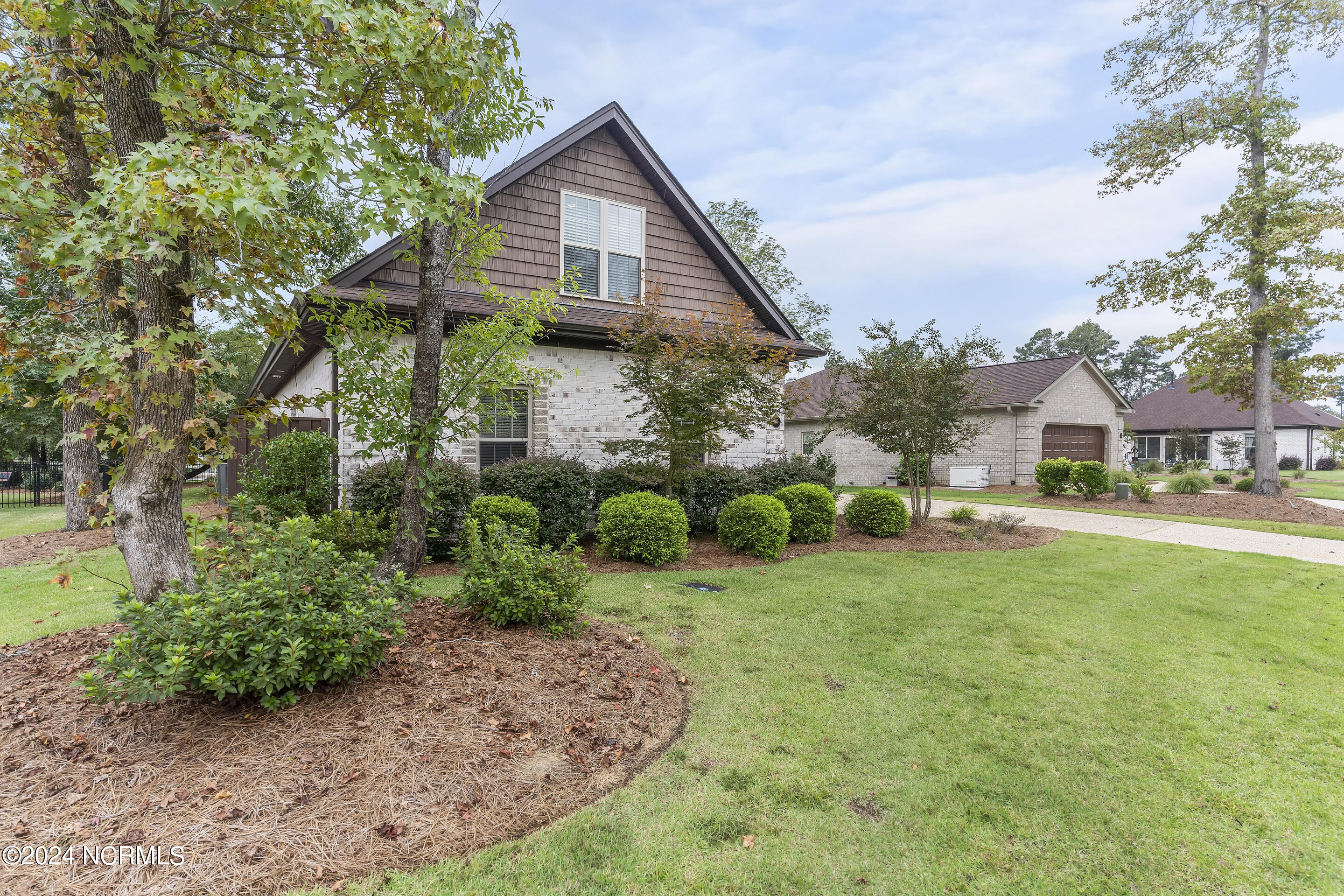 656 Jenoa Drive Property Photo 1