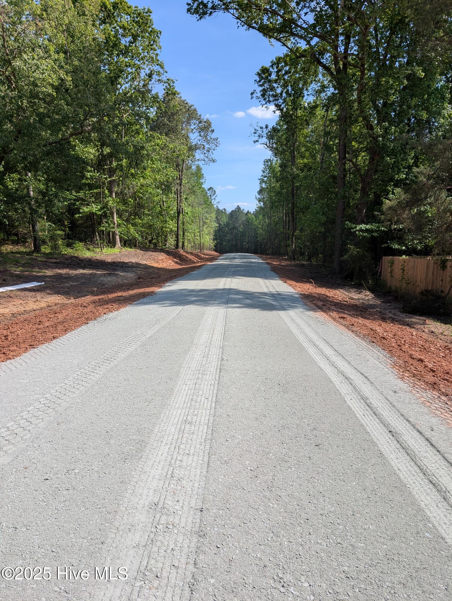 525 Fletcher Farms Way Property Photo 3