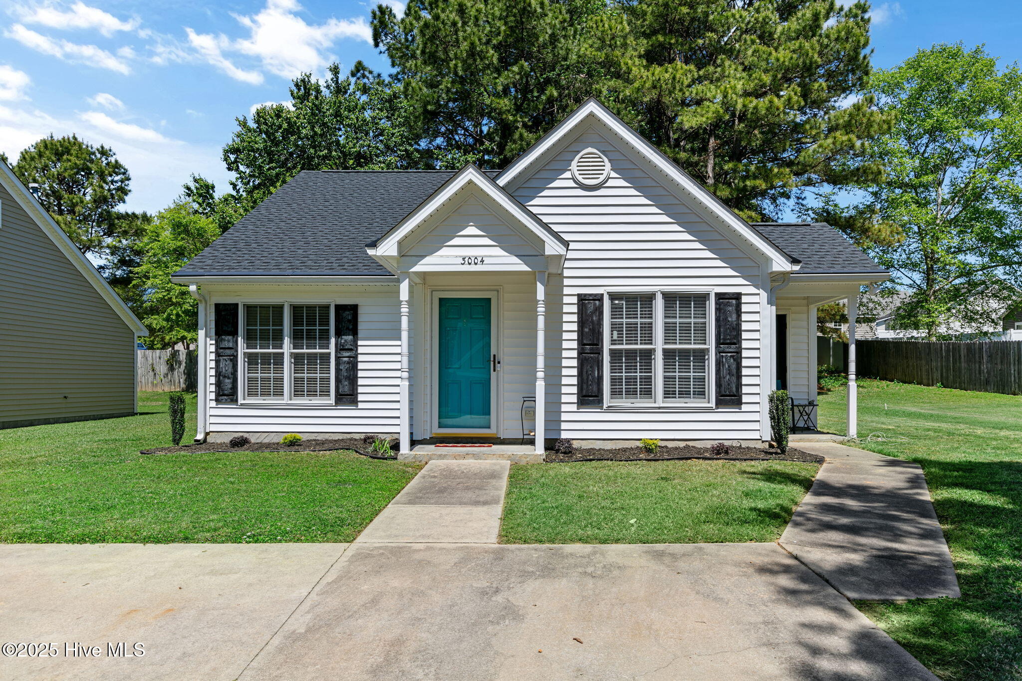 3004 Opal Court Property Photo