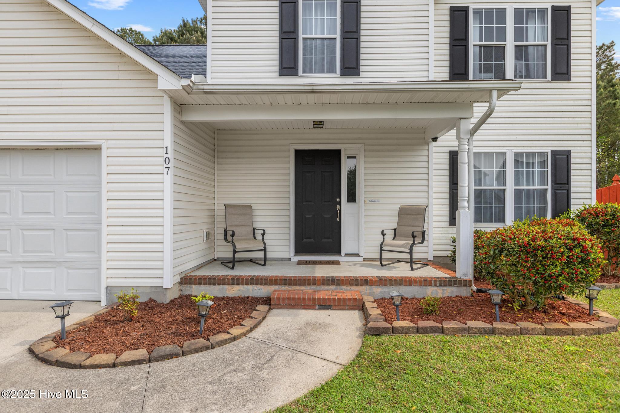 107 Providence Drive Property Photo 4