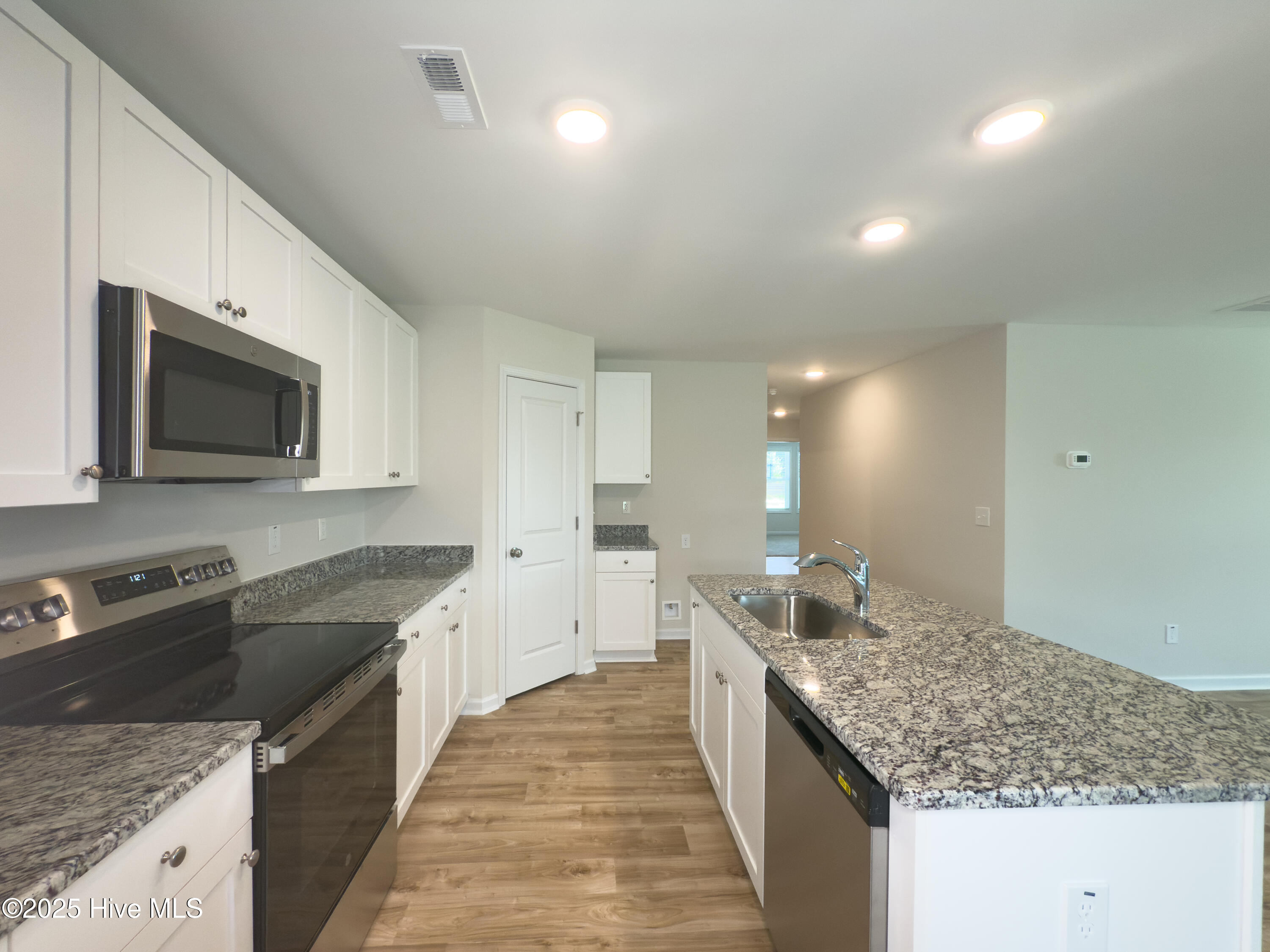 4858 Blue Springs Road Property Photo 5