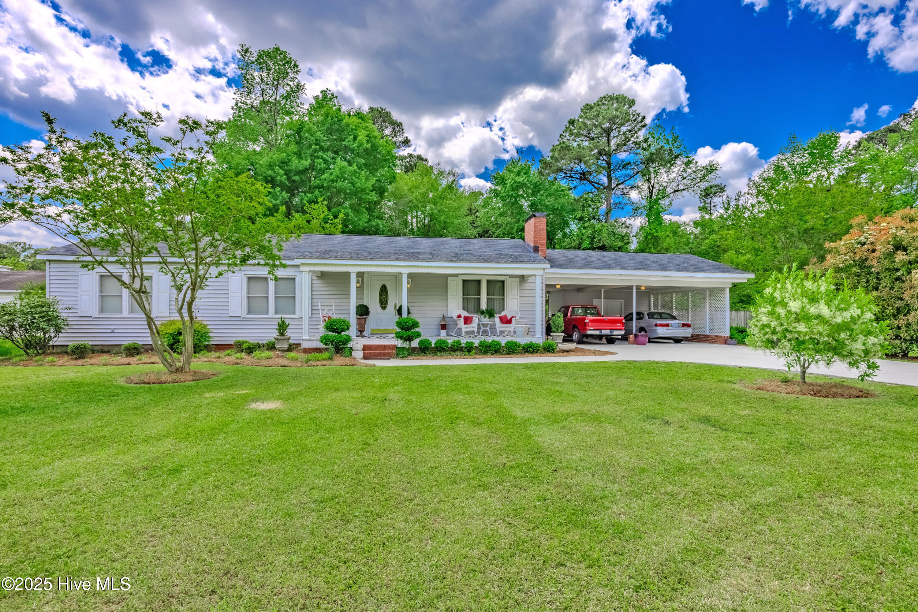 155 Nc 111 Property Photo