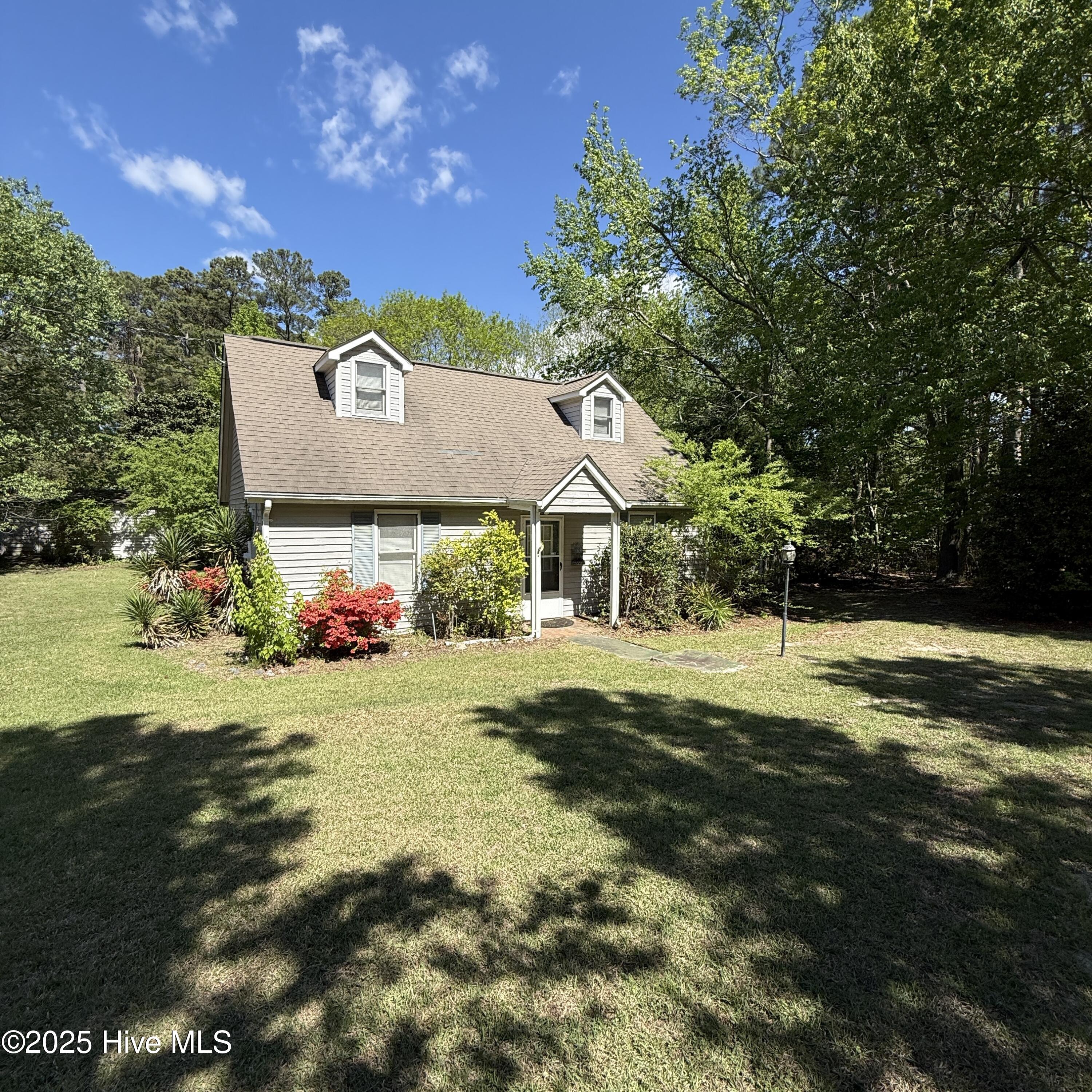 201 Blackfoot Trail Property Photo