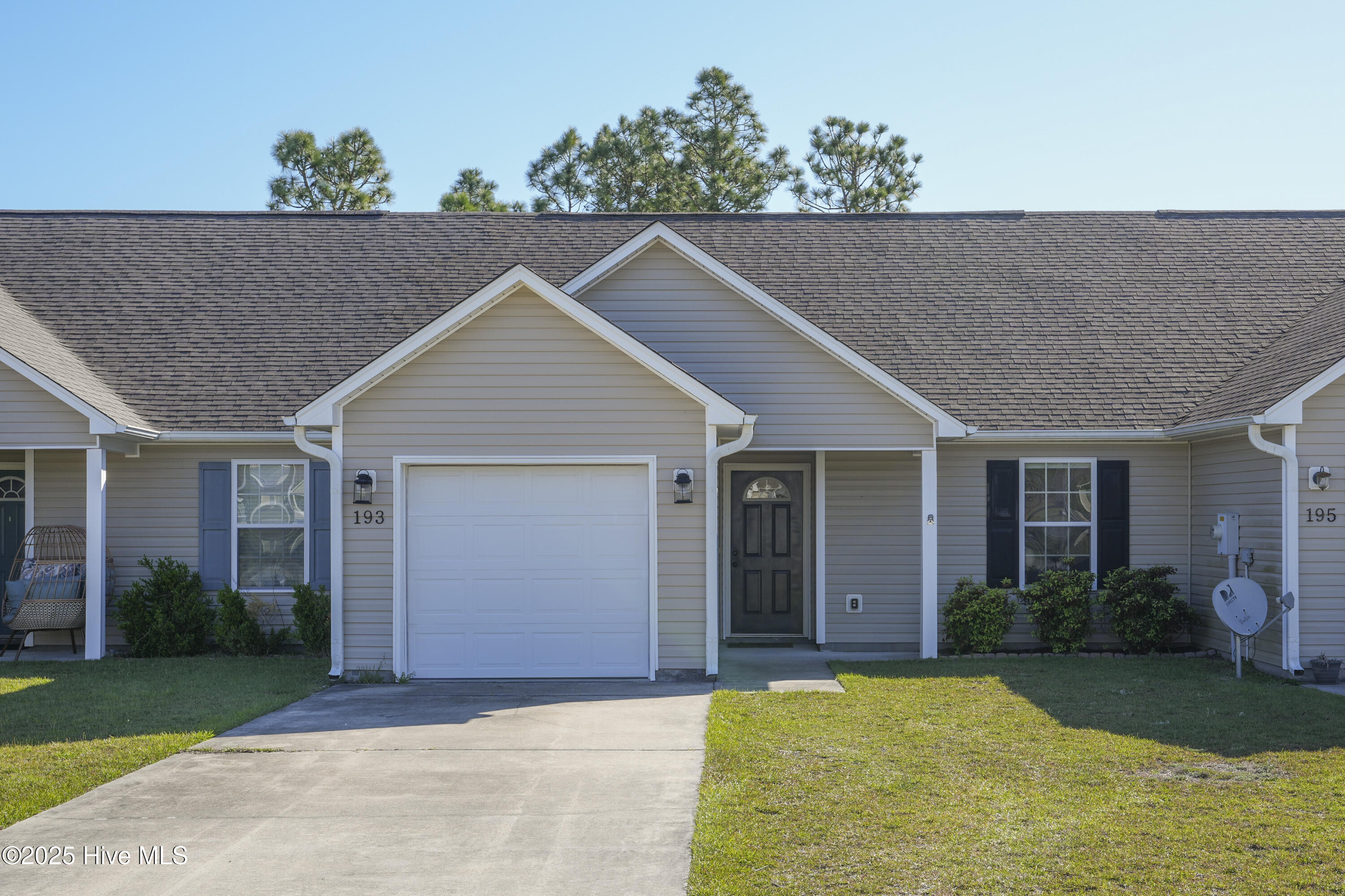193 Pine Hollow Road Property Photo